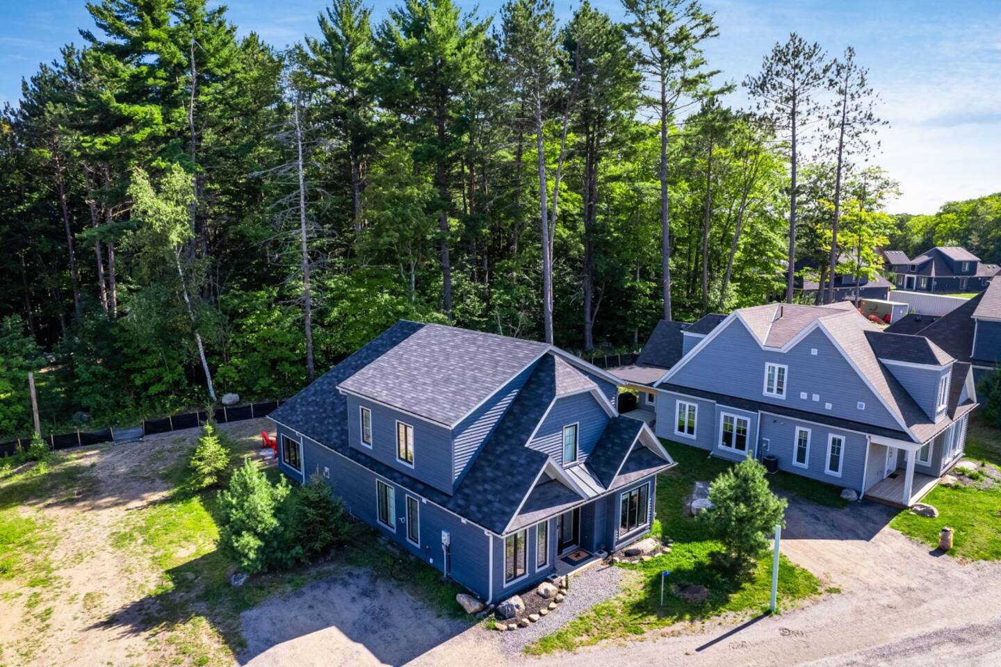 A quiet retreat surrounded by the natural beauty of Muskoka Lakes.