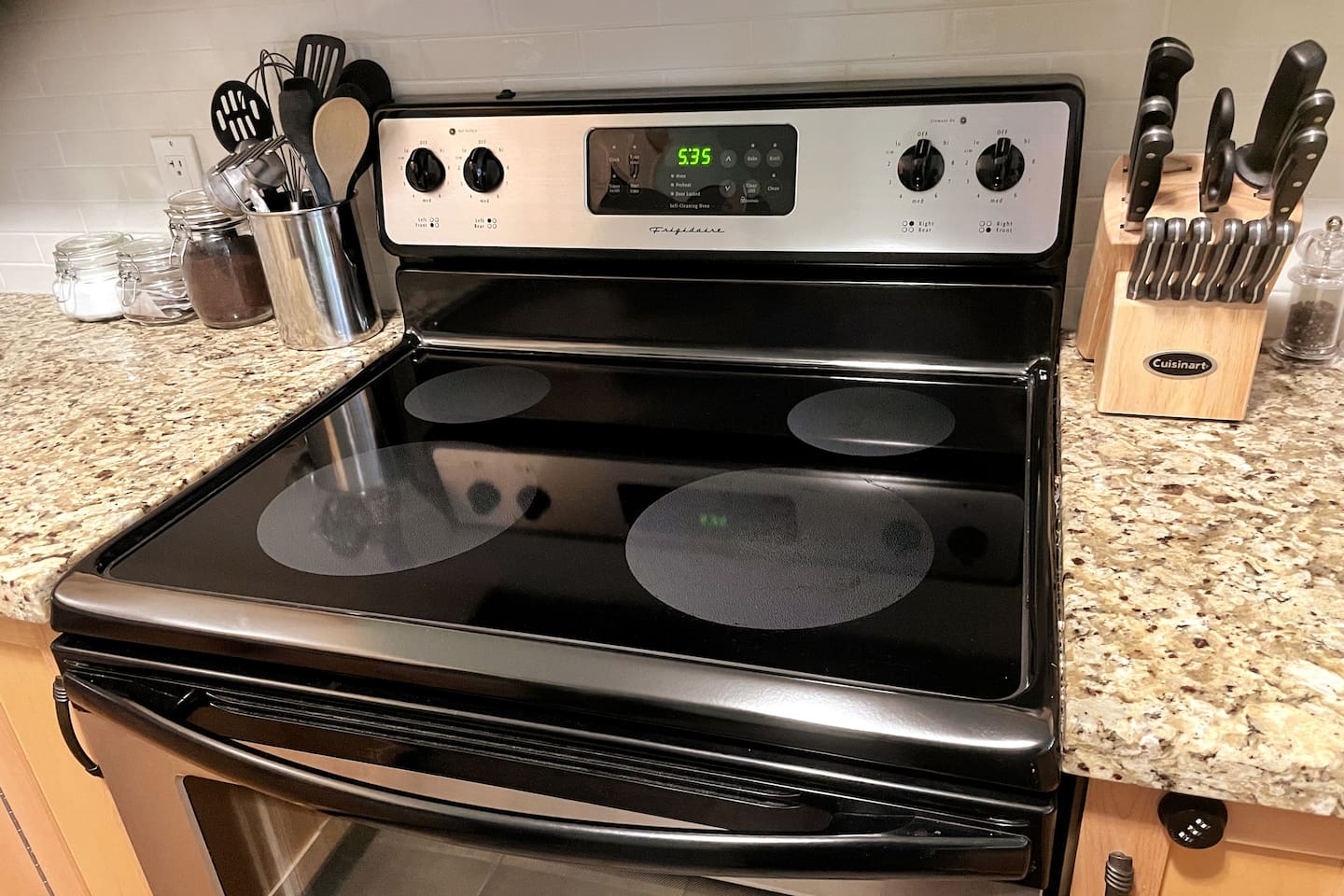 Glass counter electric range with stove