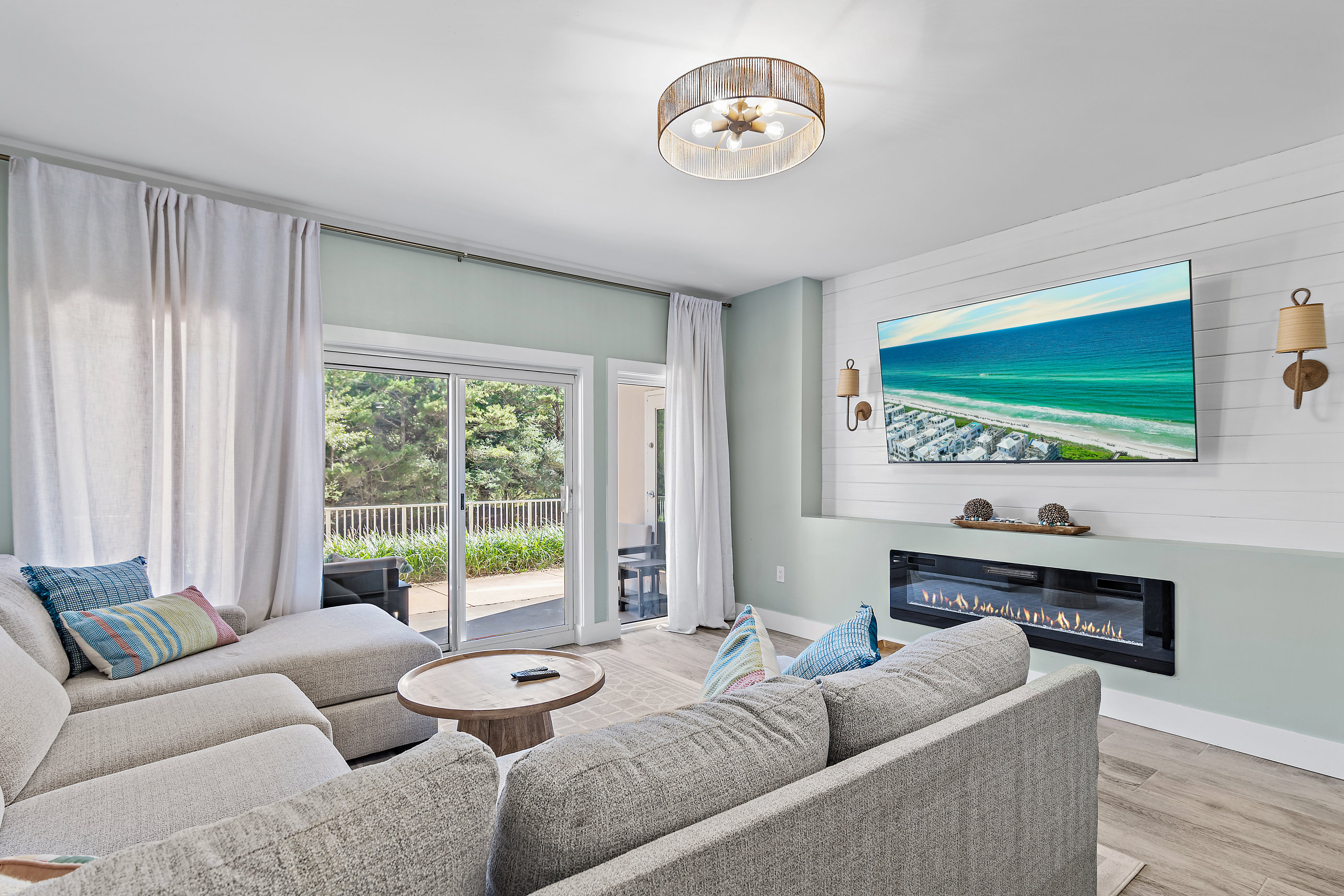 Welcome to Tops'L Summit 106! This Spacious, Fully-Remodeled Condo is Professionally Designed, near the Resort's Private Beach, Fully-Stocked, and offers access to a heated pool and hot tub!