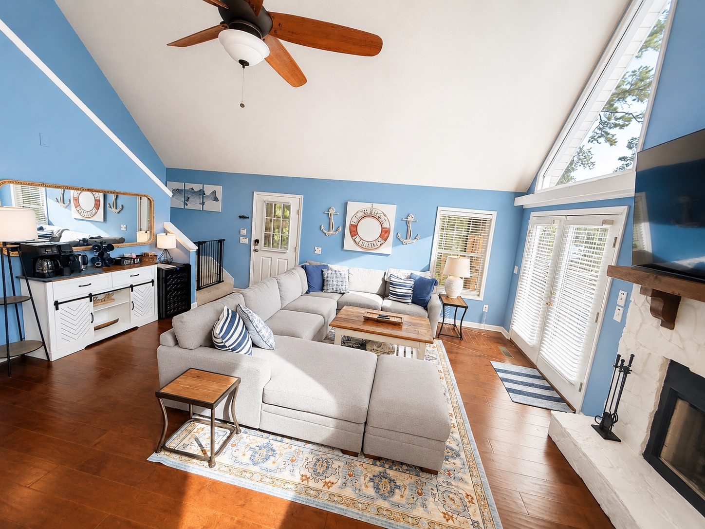 Bright living room with cozy furnishings