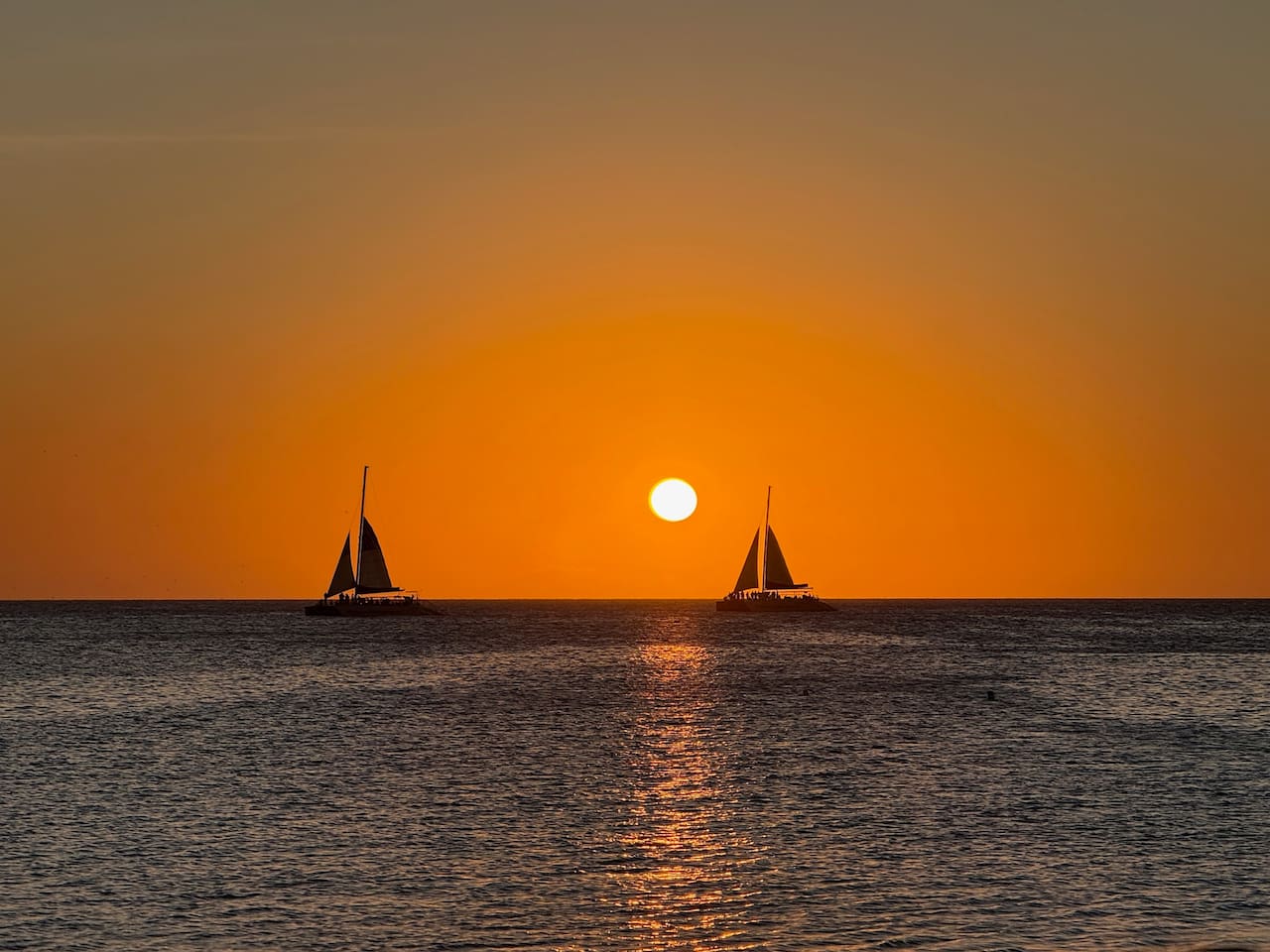 Make time to catch at least one sunset from Aruba's fantastic beaches!