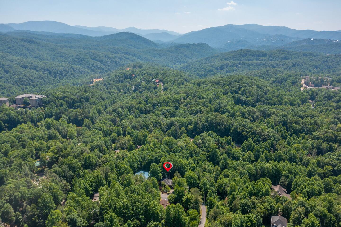 Bird's Eye View of Smoky Bear BnB