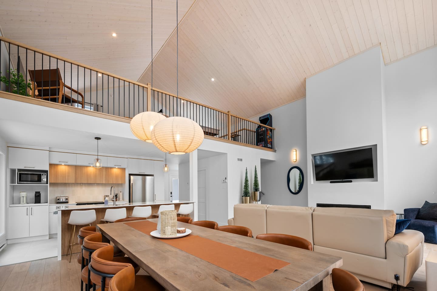 Gather around and enjoy the comfort of home.