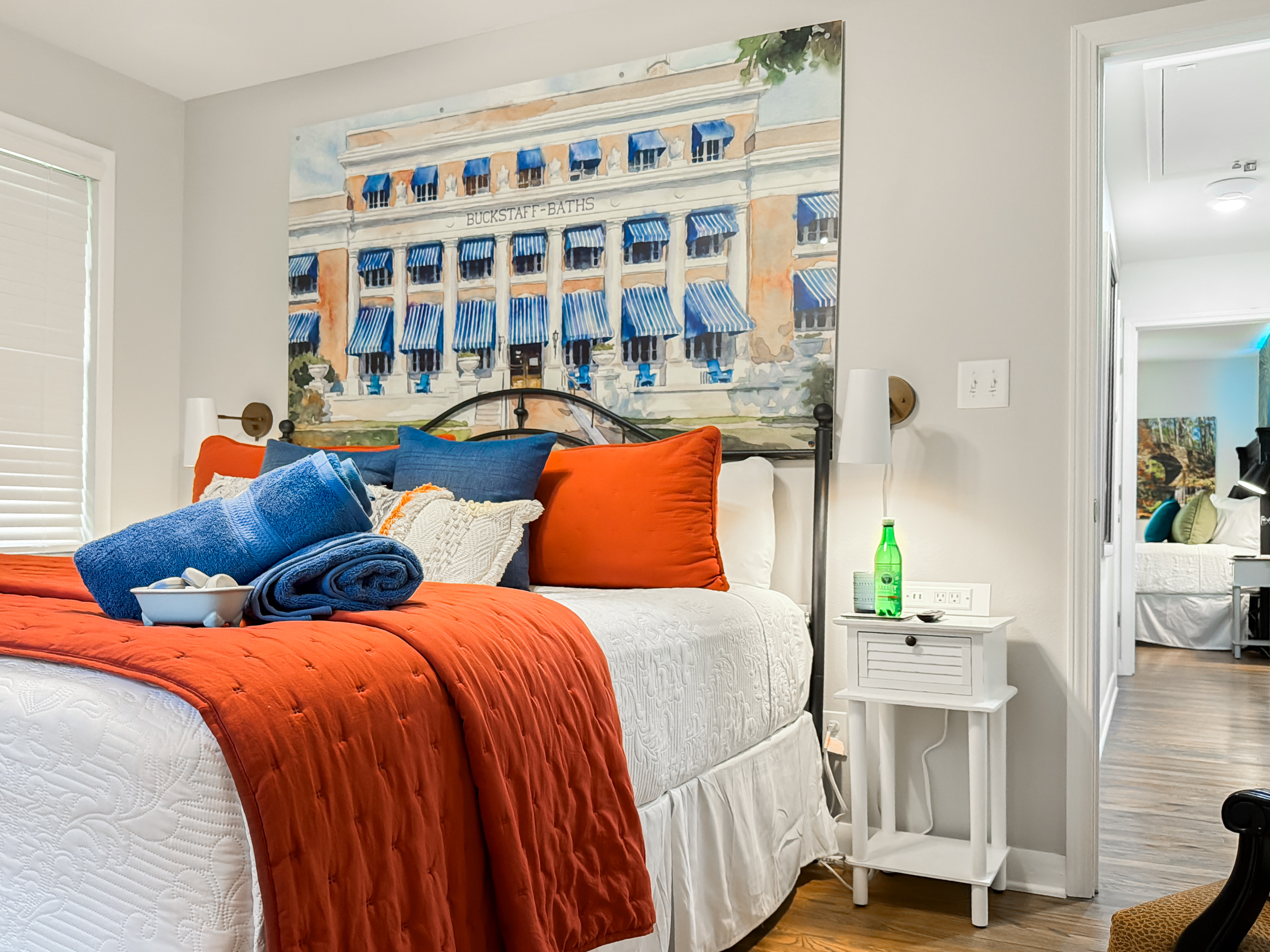And, like all bedrooms, a SmartTV.