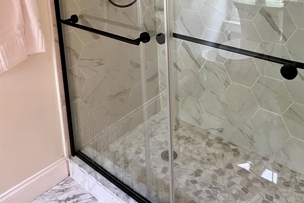 1st Guest House: Bathroom #3 (Upstairs Hallway)