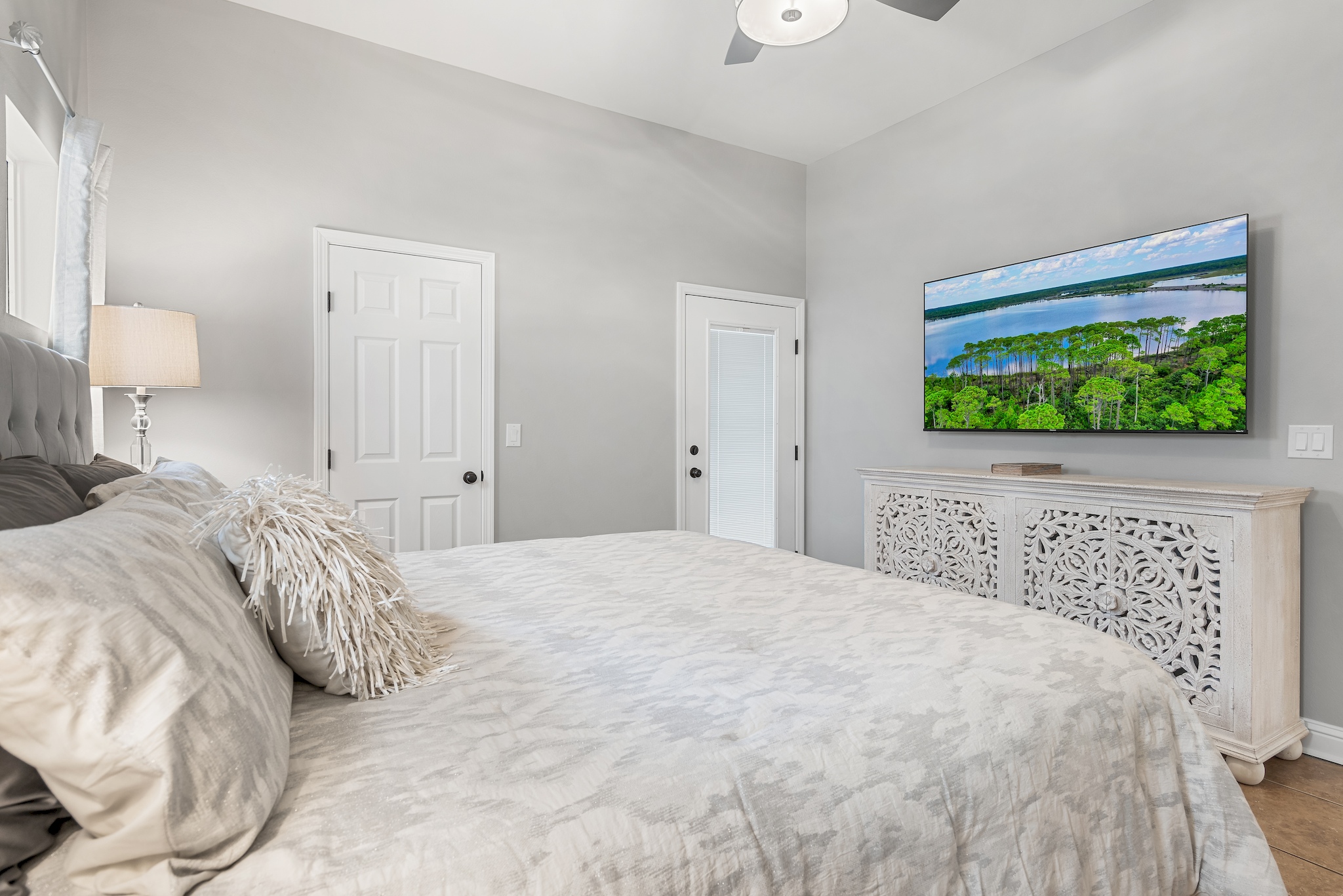 Master bedroom with Smart TV and private ensuite access