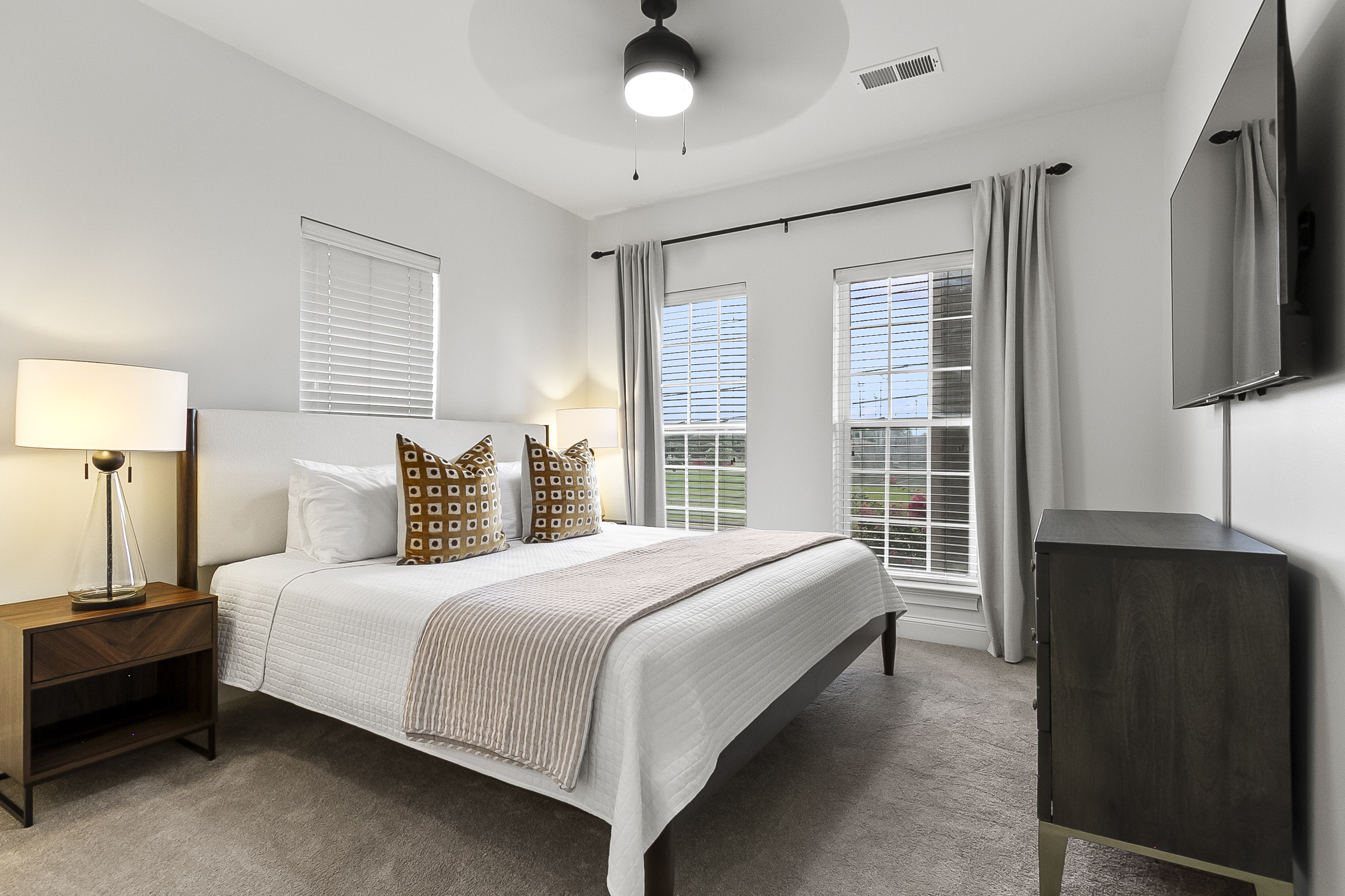 King Bedroom 3