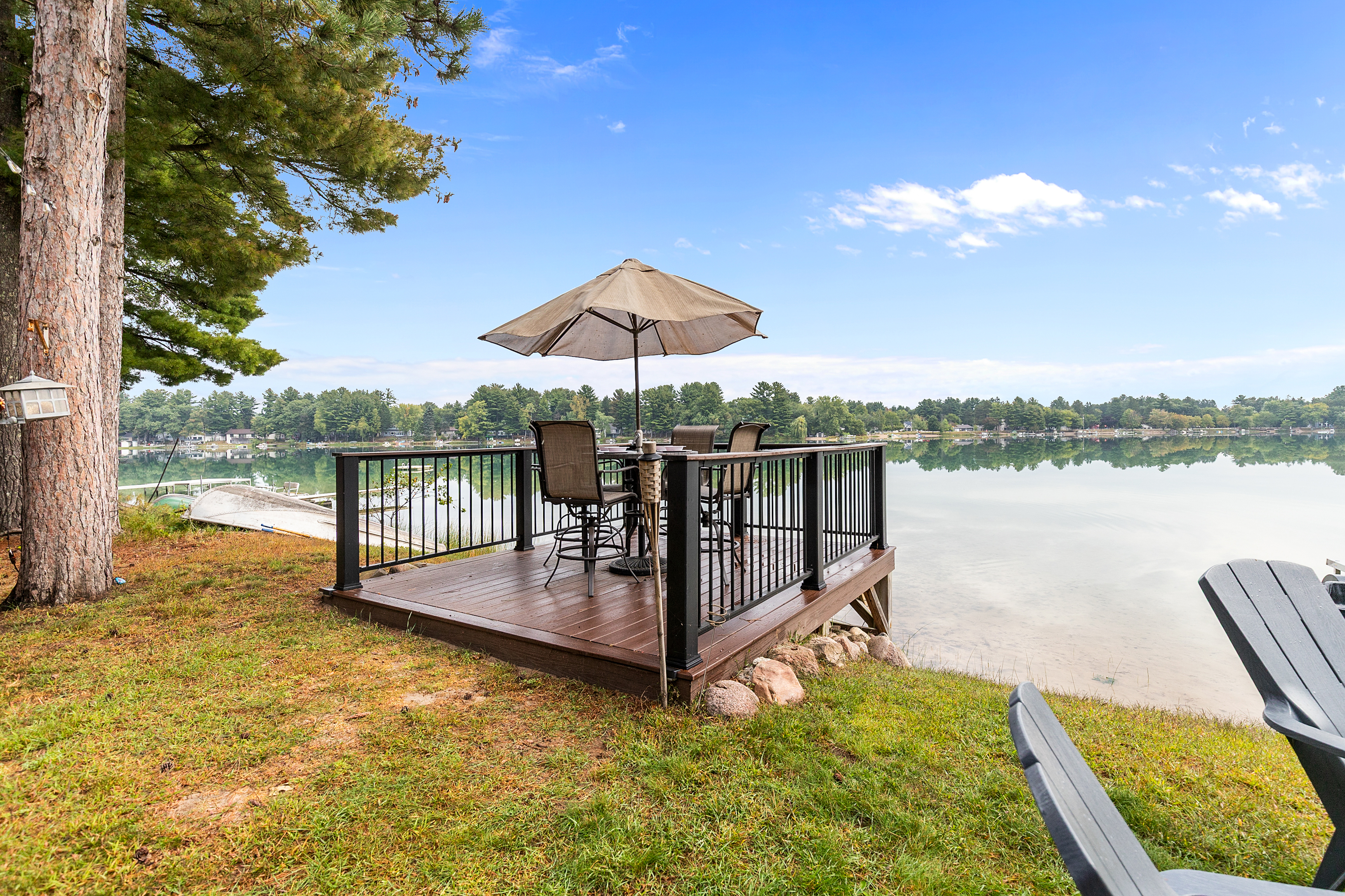Who doesn’t love lake views? Relax and soak them in from sunrise to sunset.