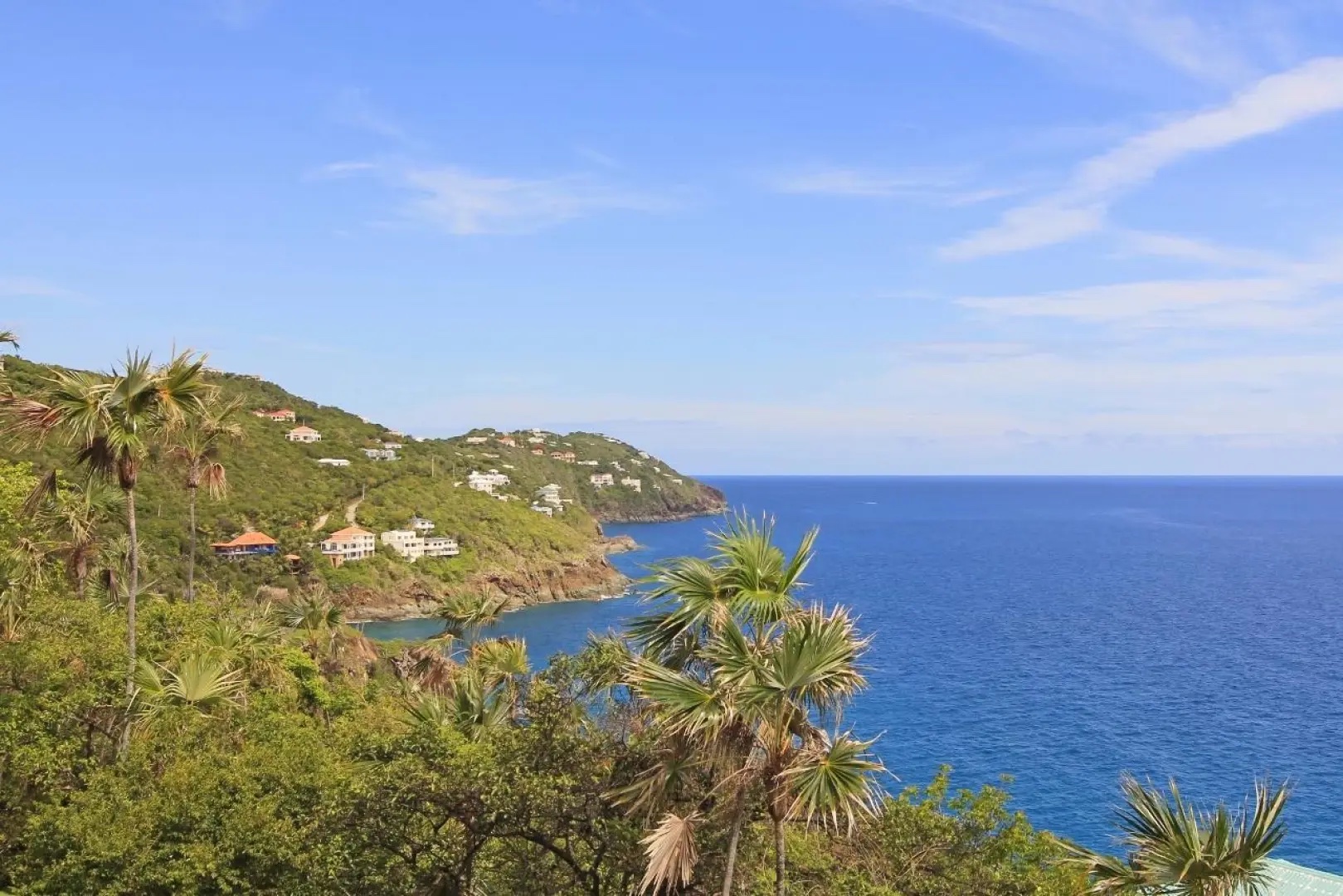 Views of Peterborg Point and Atlantic - perfect for spying Whales in the winter