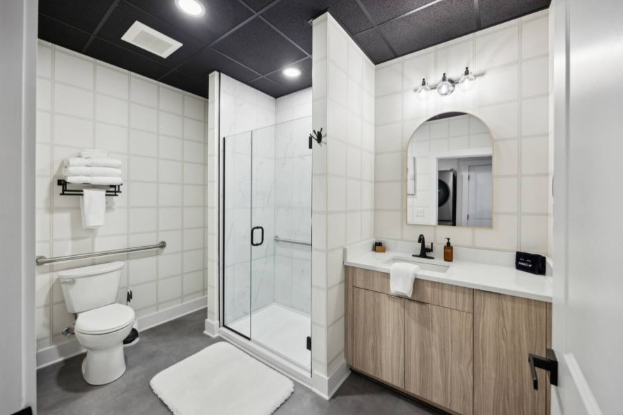 Louisville Slugger Suite Bathroom