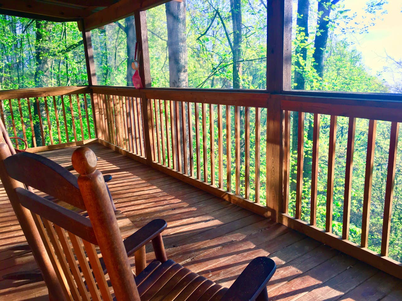 Lazy Days Cabin, beautiful views of Wears Valley — Sevierville, TN — vacation rental