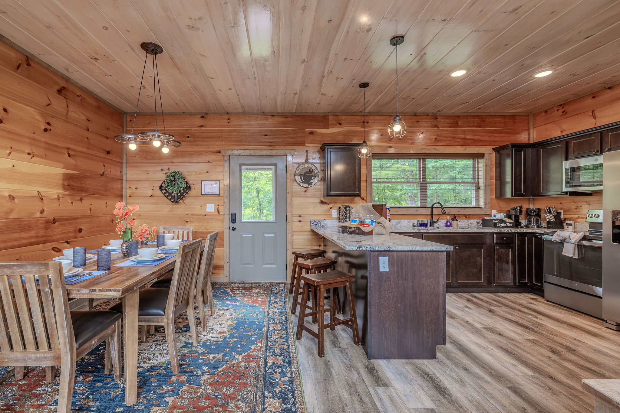 The dining area connects easily to the kitchen and living room, keeping everyone part of the conversation.