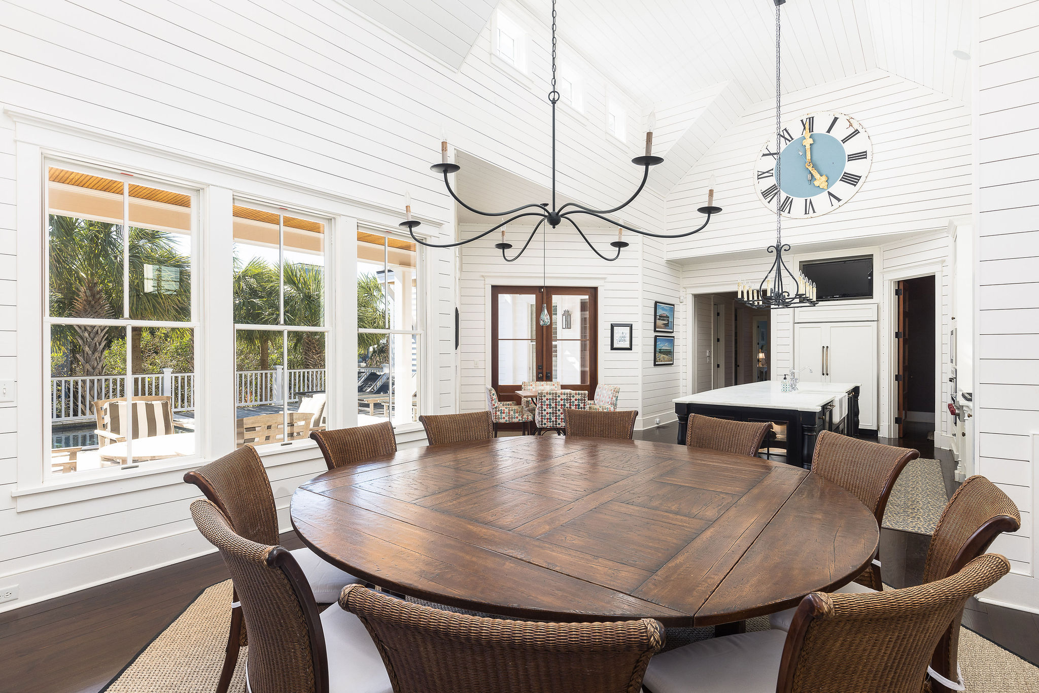 Luxury 6-Bedroom House with Pool - Steps To Beach 6