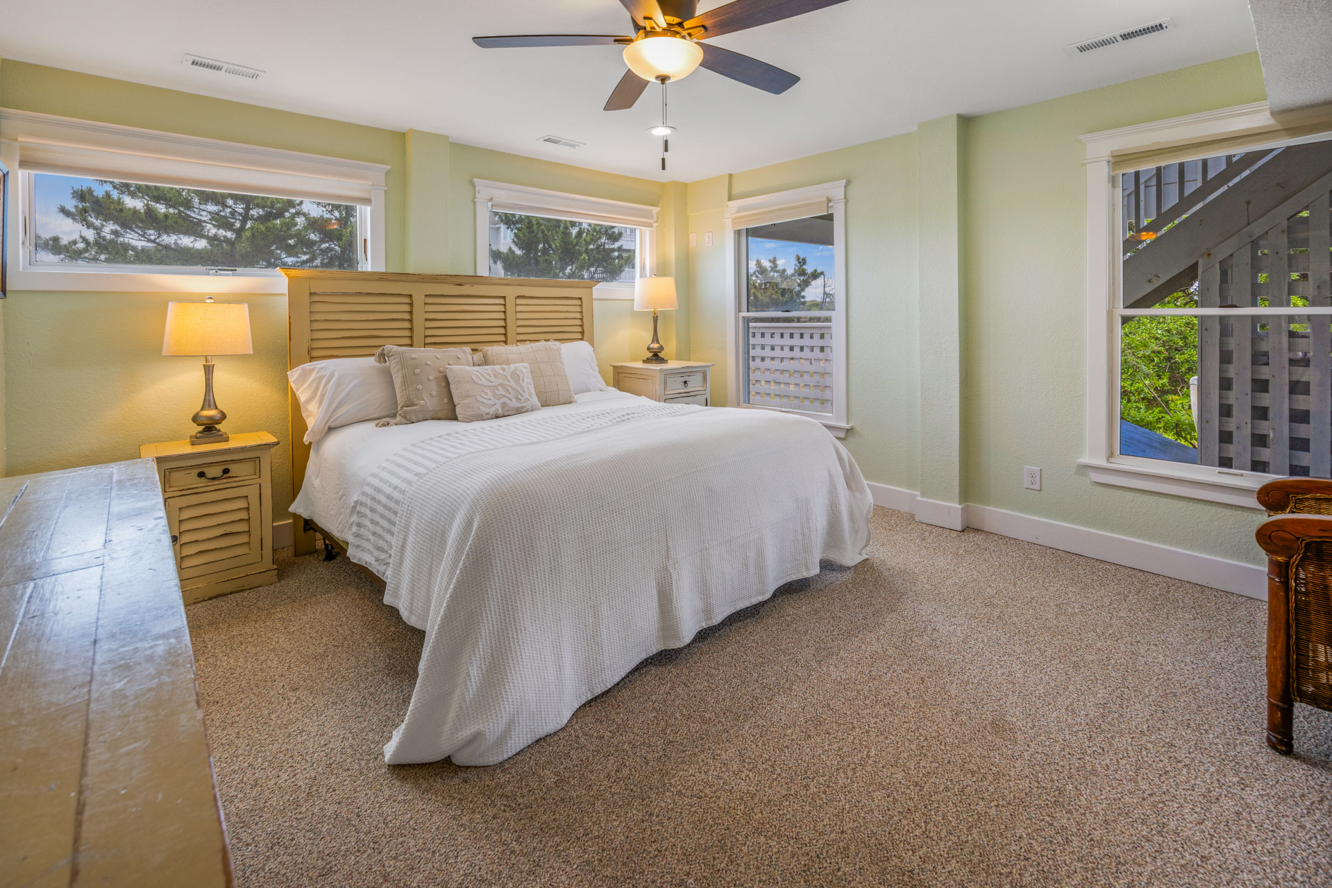 The Fitzgerald — Queen Bedroom