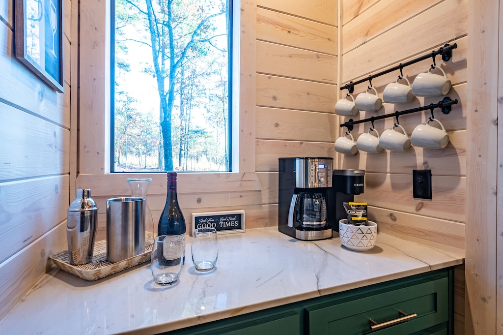 Coffee Bar with Traditional Drip Coffee Pot and Single Cup Keurig 