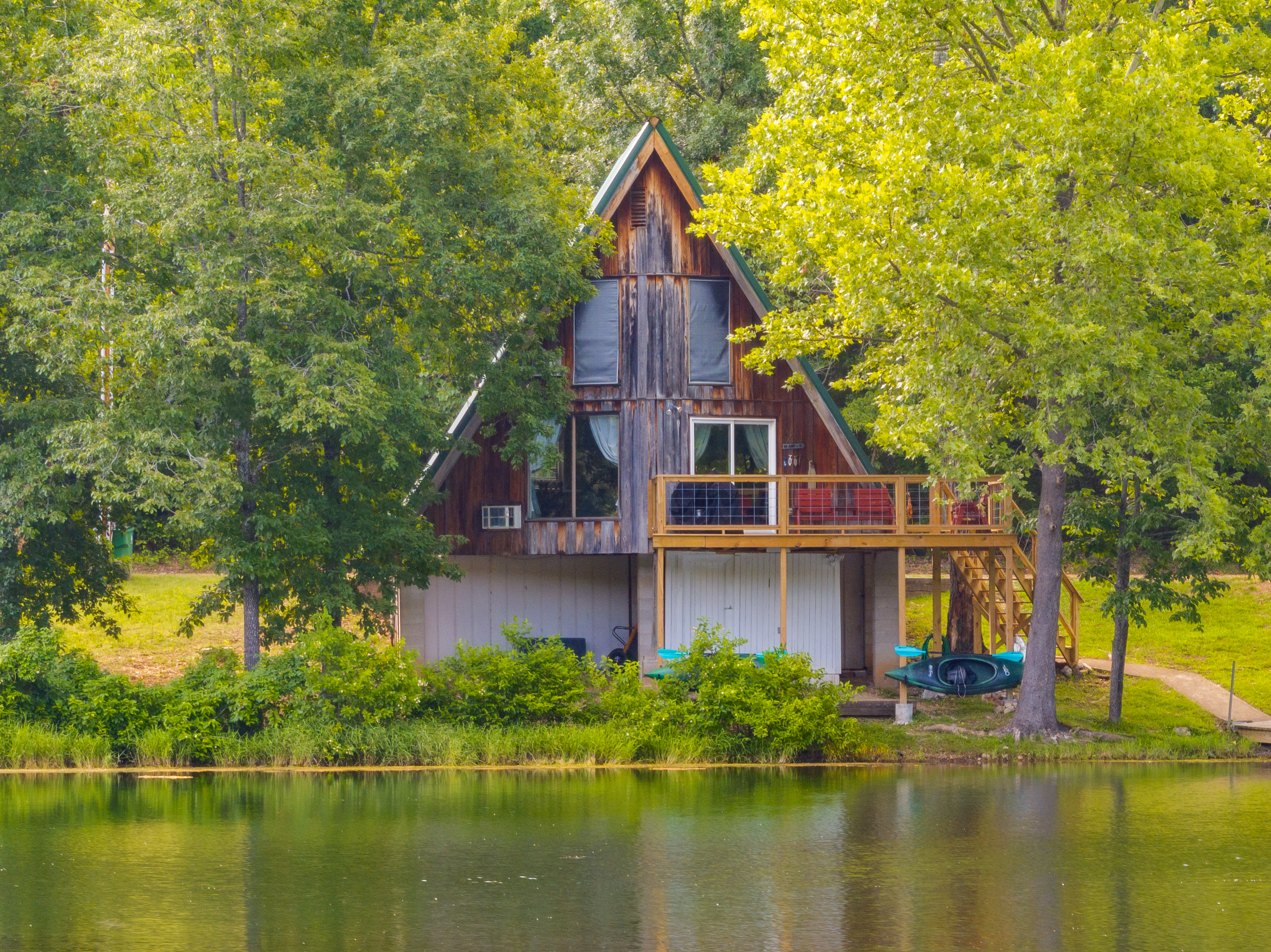 Nestled right on the water's edge