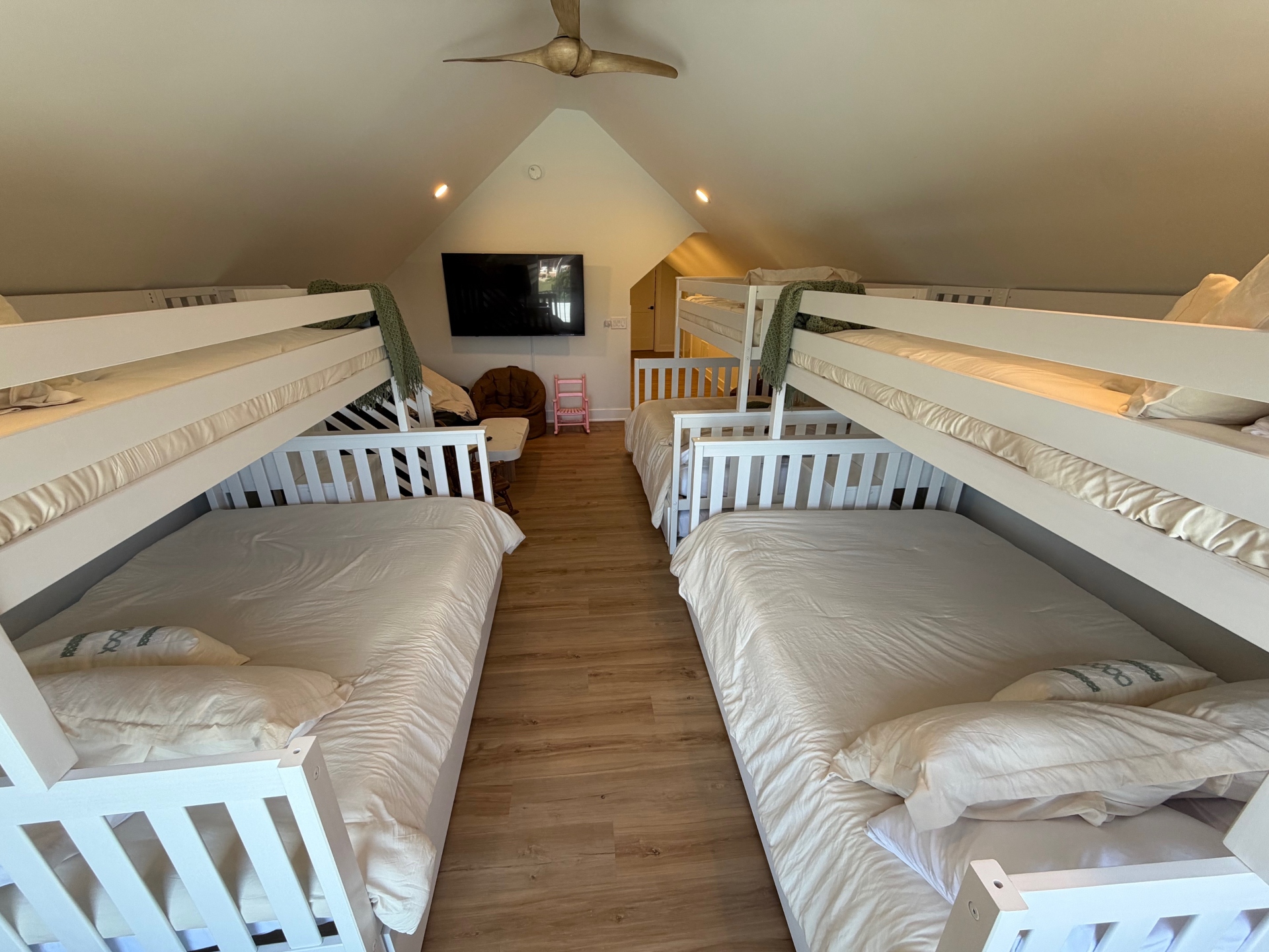 Bunk room