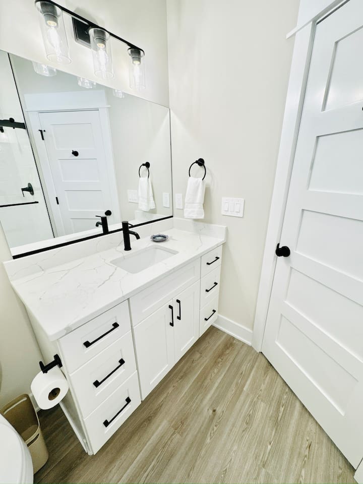Ensuite