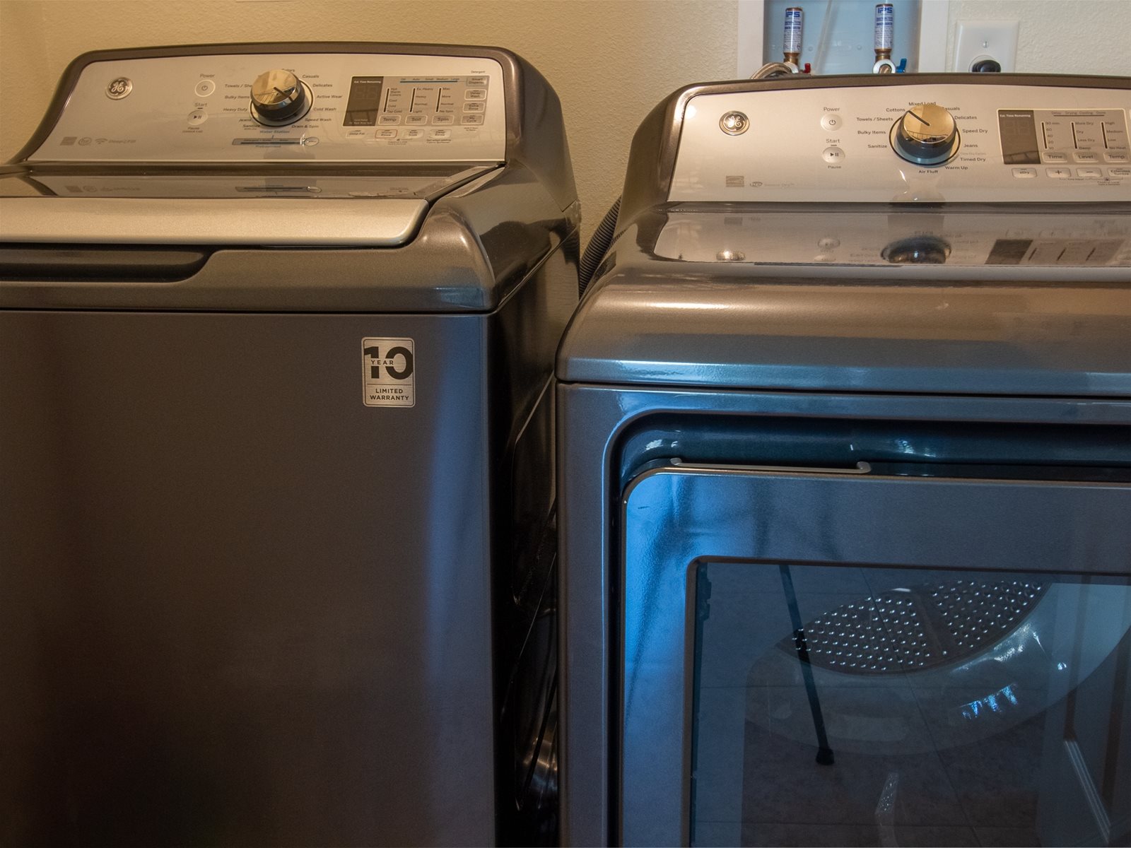 Full sized Washer and Dryer