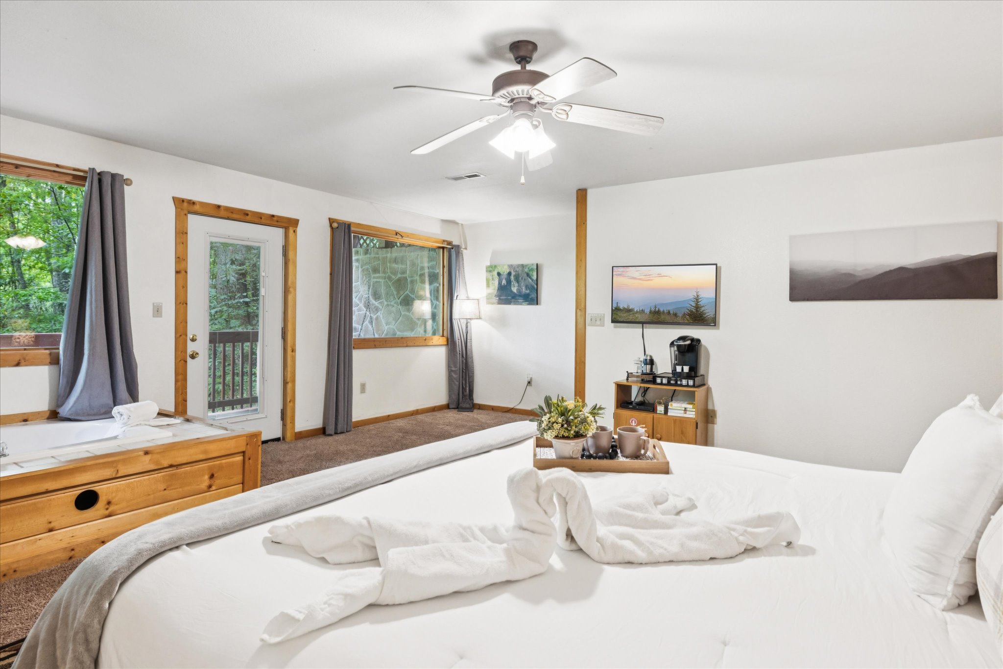 King bedroom with coffee bar and ensuite bathroom