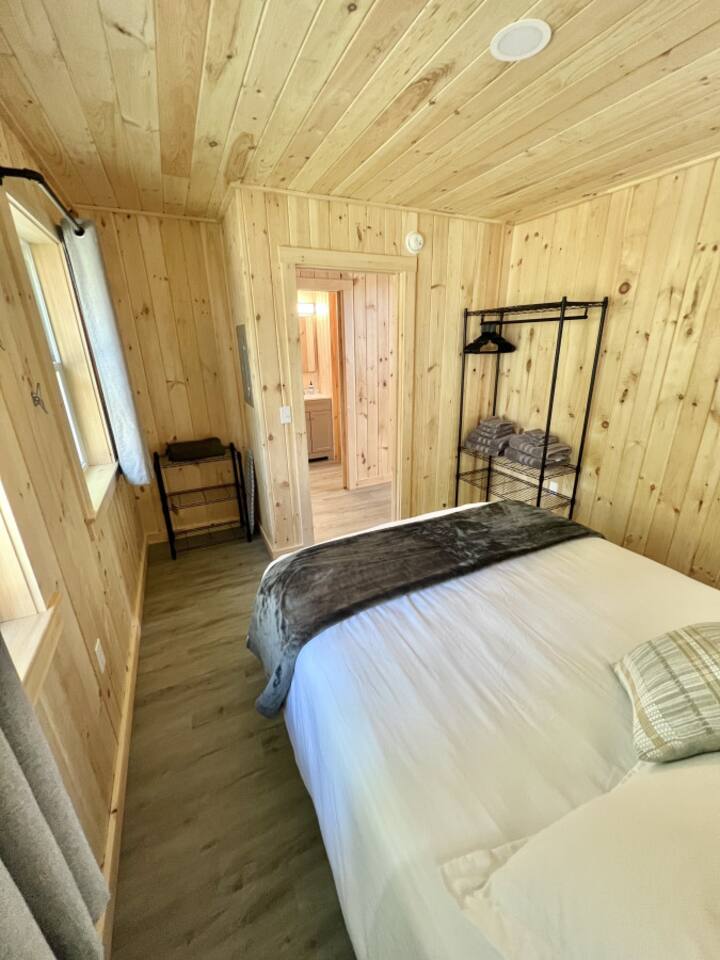 Bedroom_1.1