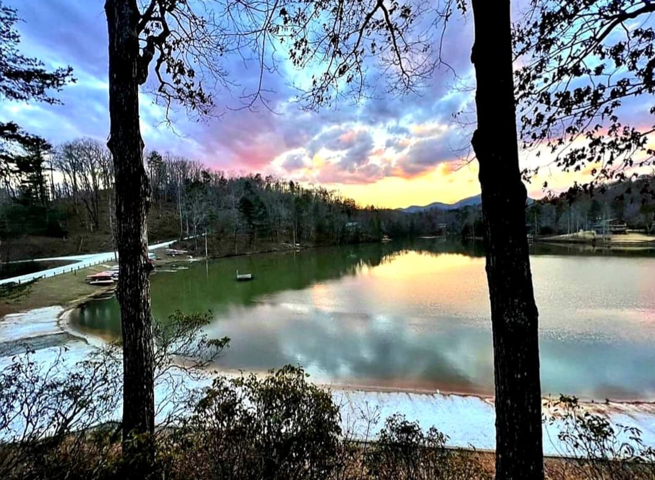 Beautiful Mirror Lake!