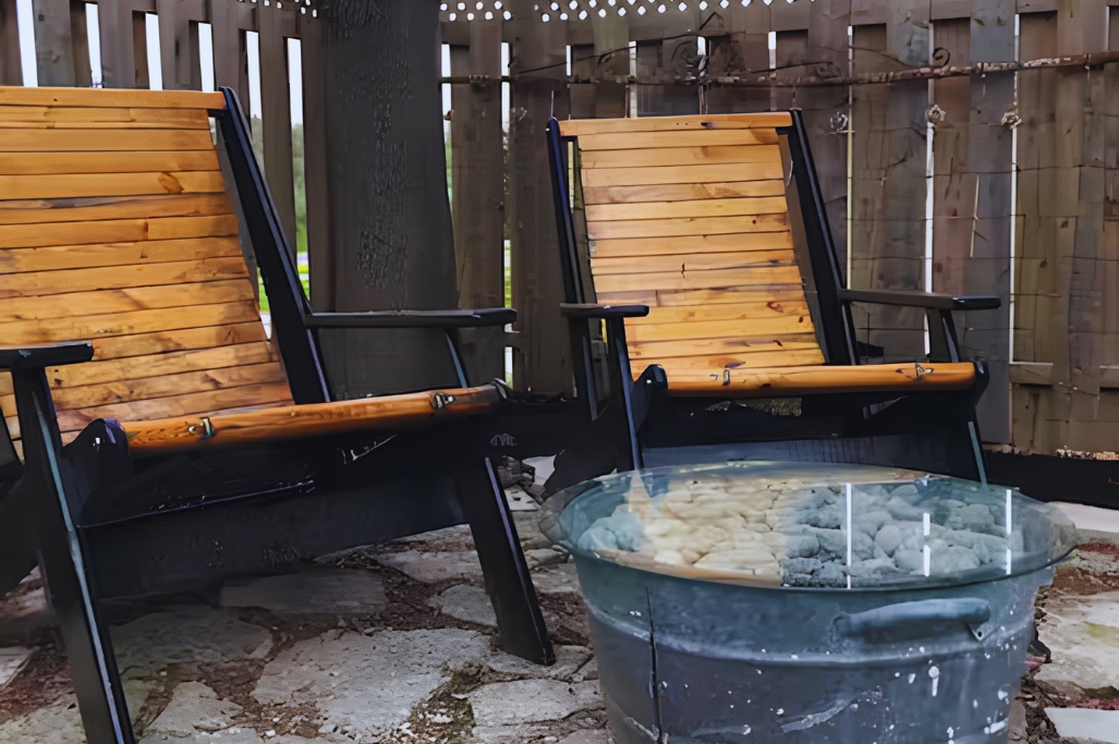 Sit in the backyard under a shaded tree and relax. 