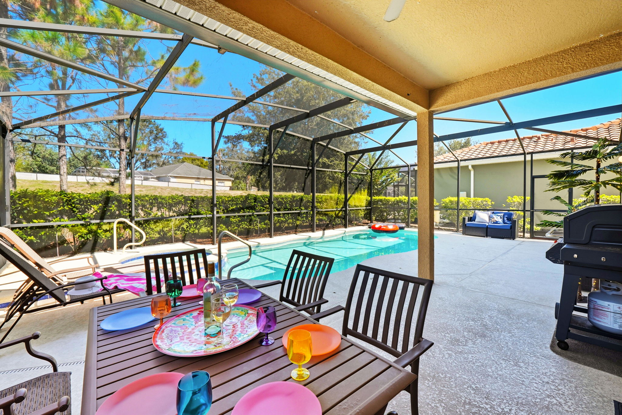 Private Pool & Spa. Your Own perfect oasis for pool days and Florida sunsets