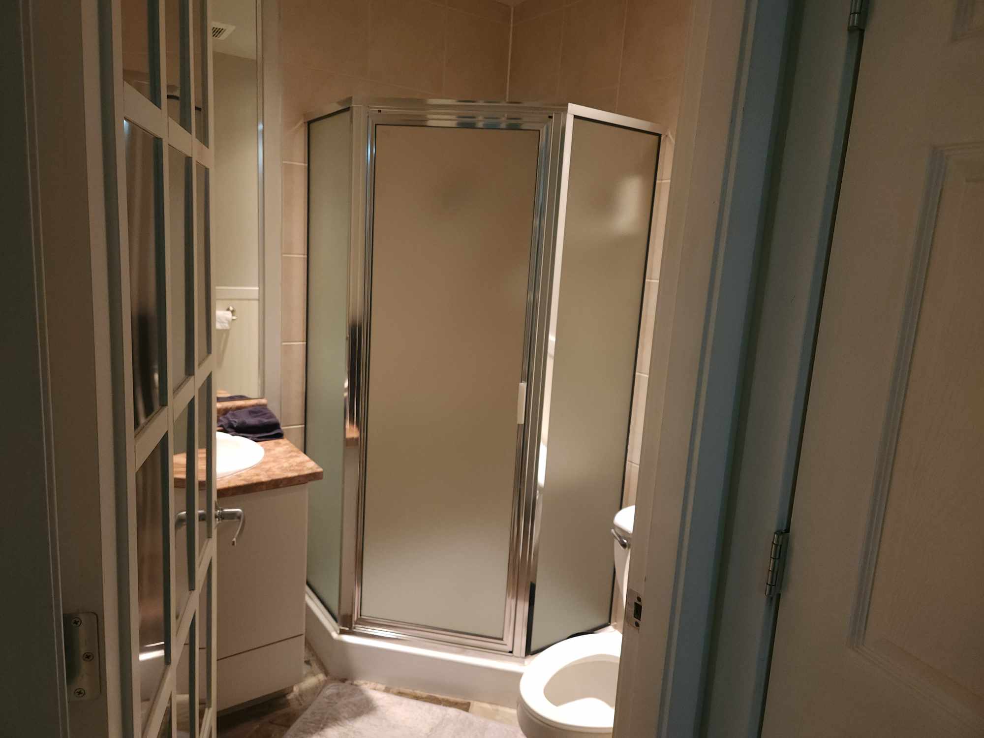 Ensuite