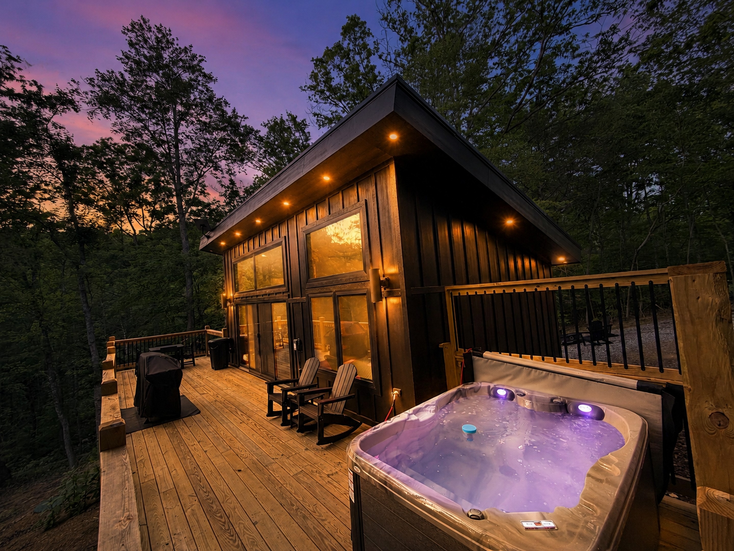 Enjoy the privacy of your own hot tub on the deck of each cabin, both accommodating 1-4 people