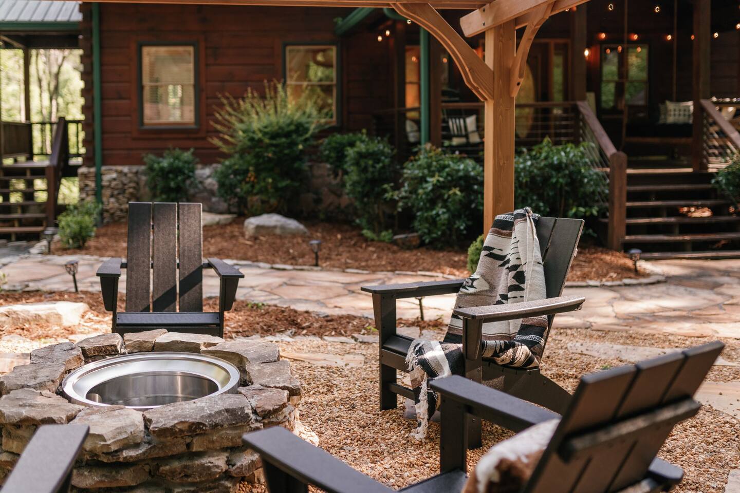 Cozy up around the firepit with some s'mores!
