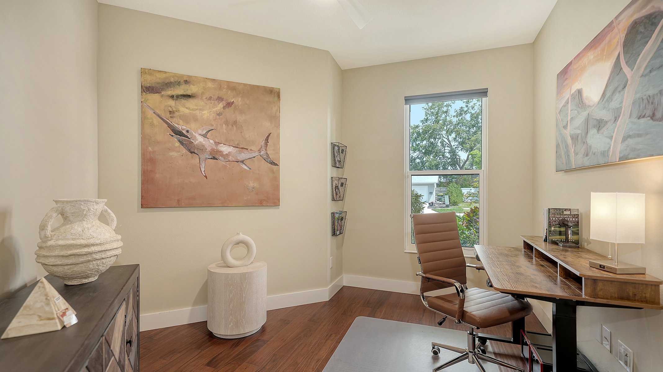 Stay productive in the office (closed off by French doors) and Ultrafast Wifi