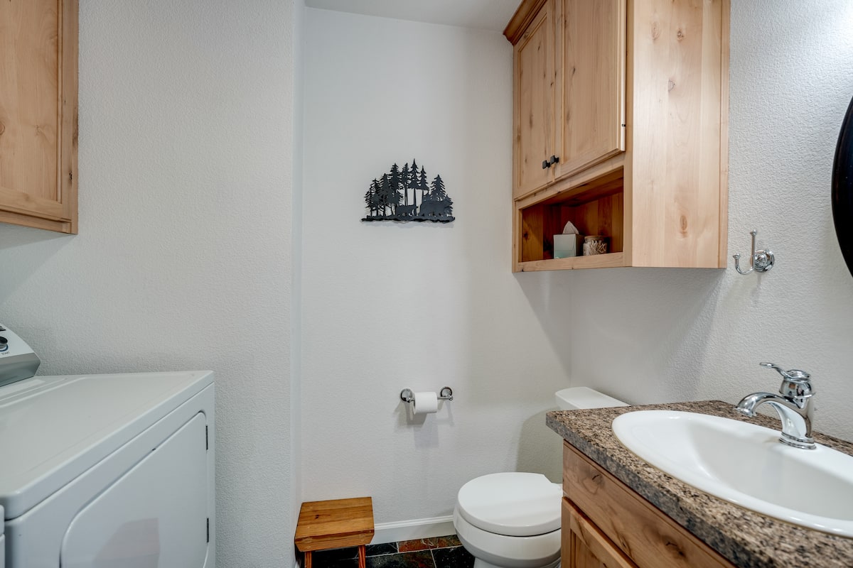 Second full bathroom for added comfort and convenience