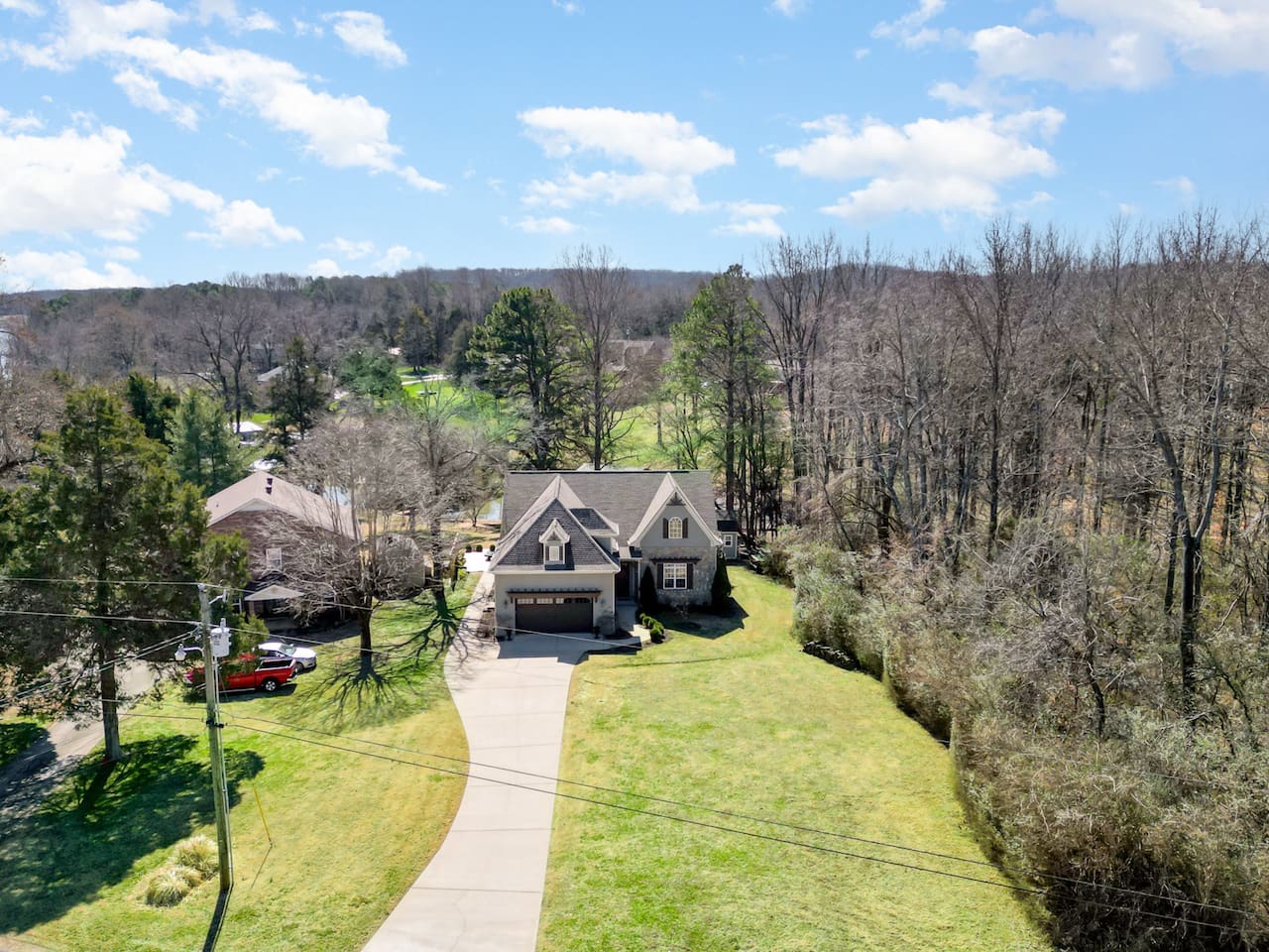 Lake Front Luxury Retreat for a single executive or two to three contract professionals.