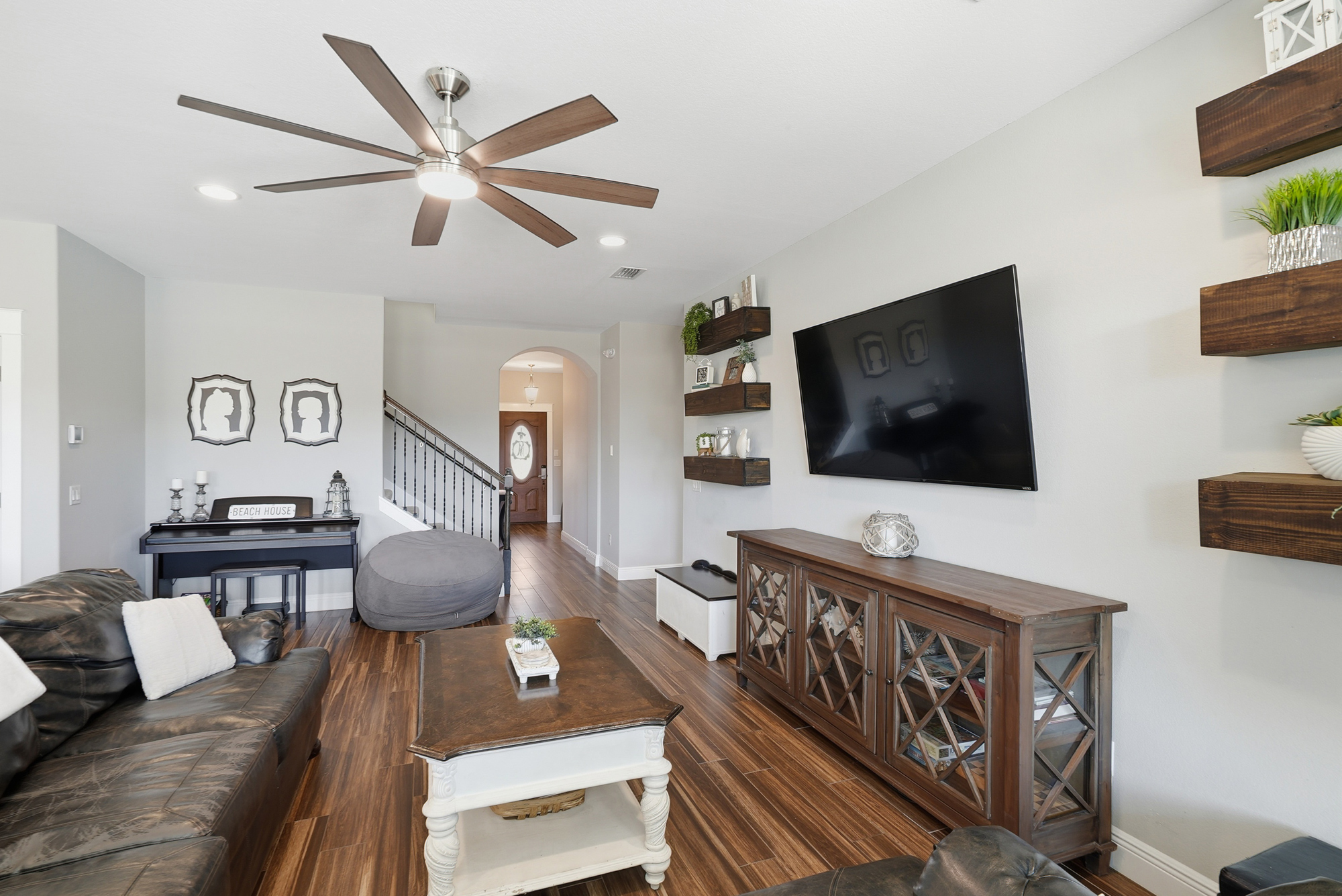 Open dining and kitchen space makes entertaining easy for families and groups.