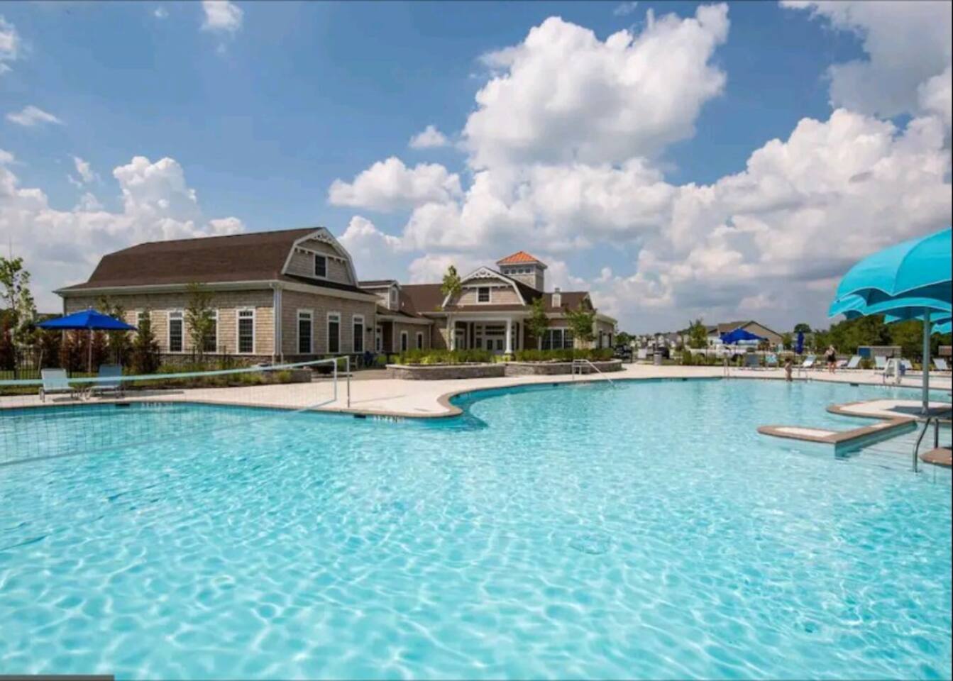 Welcome to our seasonal outdoor pool, available from June to mid-September! Take a dip, soak up the sun on lounge chairs, and enjoy the summertime bliss. It's your go-to spot for relaxation and staying cool during the warmer months. ‍♂️