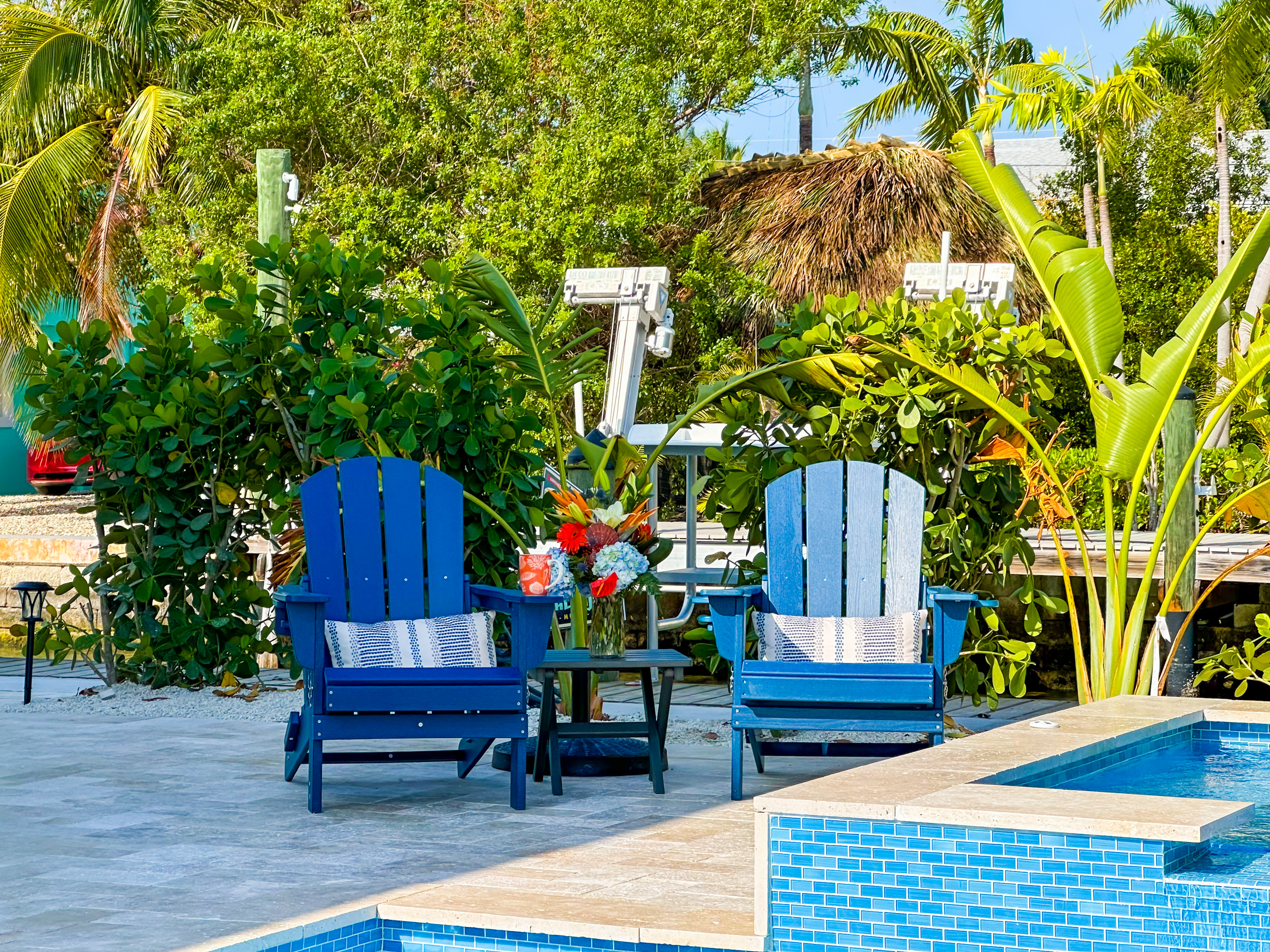 You can find seats all around the pool.