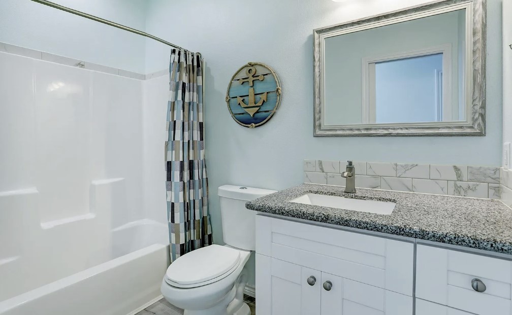 29d8c76dadb047b0b36ed5f8a3875baf | Beachhouse | Texas | TX | Vacation Homes | Galveston | Crystal Beach | Kokomo | Breezy Days | Beachfront Elegance | Sunrise Serenity | Southern Sands Property Management, LLC