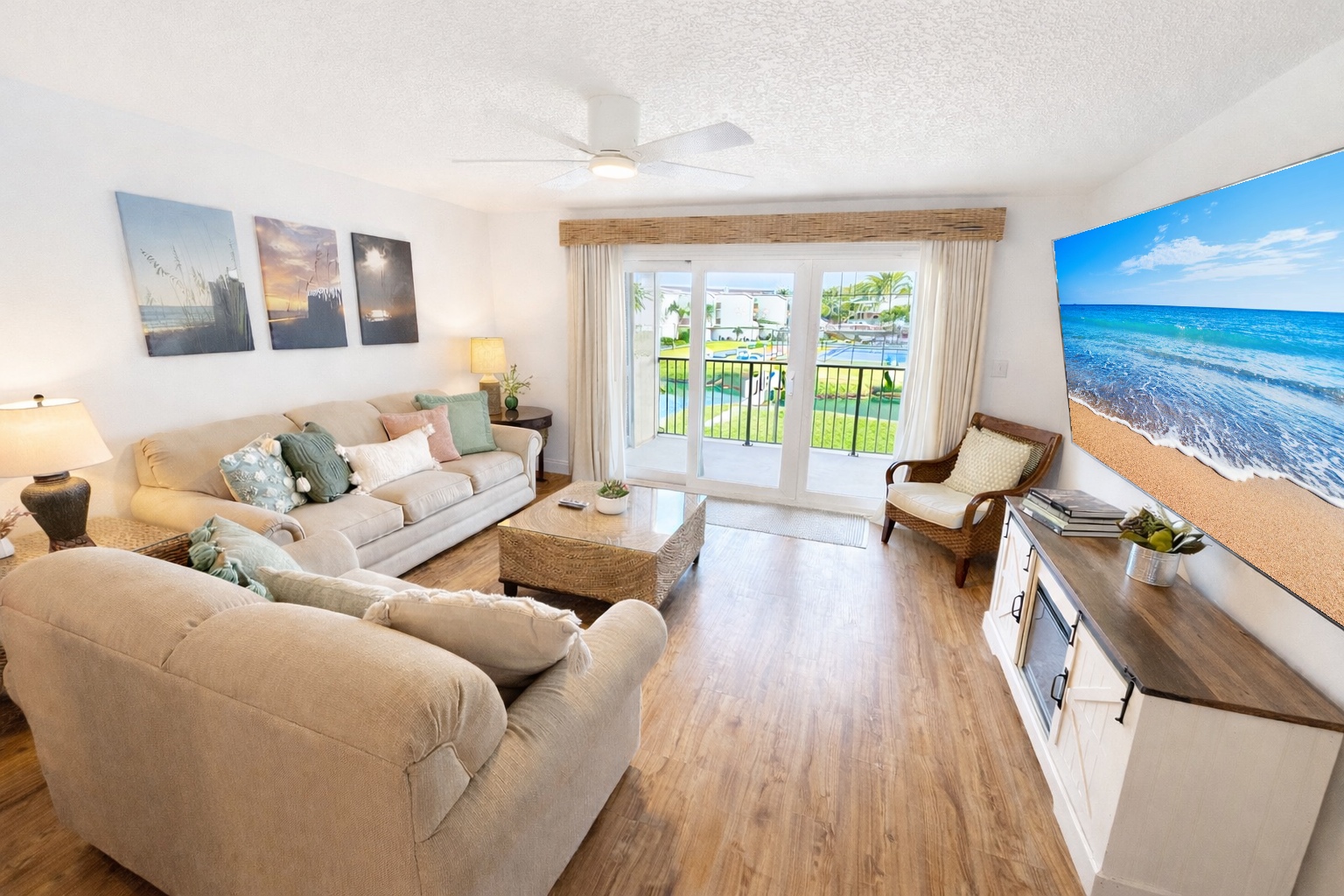 Large living room with view and sleeper sofa!