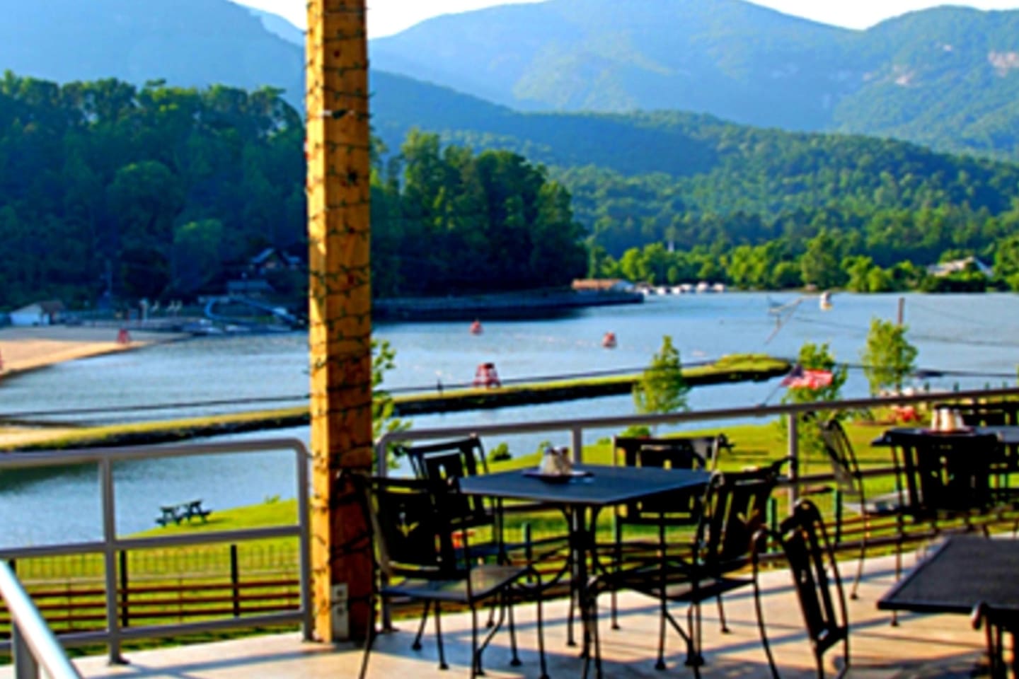 Many restaurants in Lake Lure/Chimney Rock for lake/riverside dining. This is LaStrata Italian restaurant, family friendly pizza and hamburgers overlooking Lake Lure - minutes from cabin/