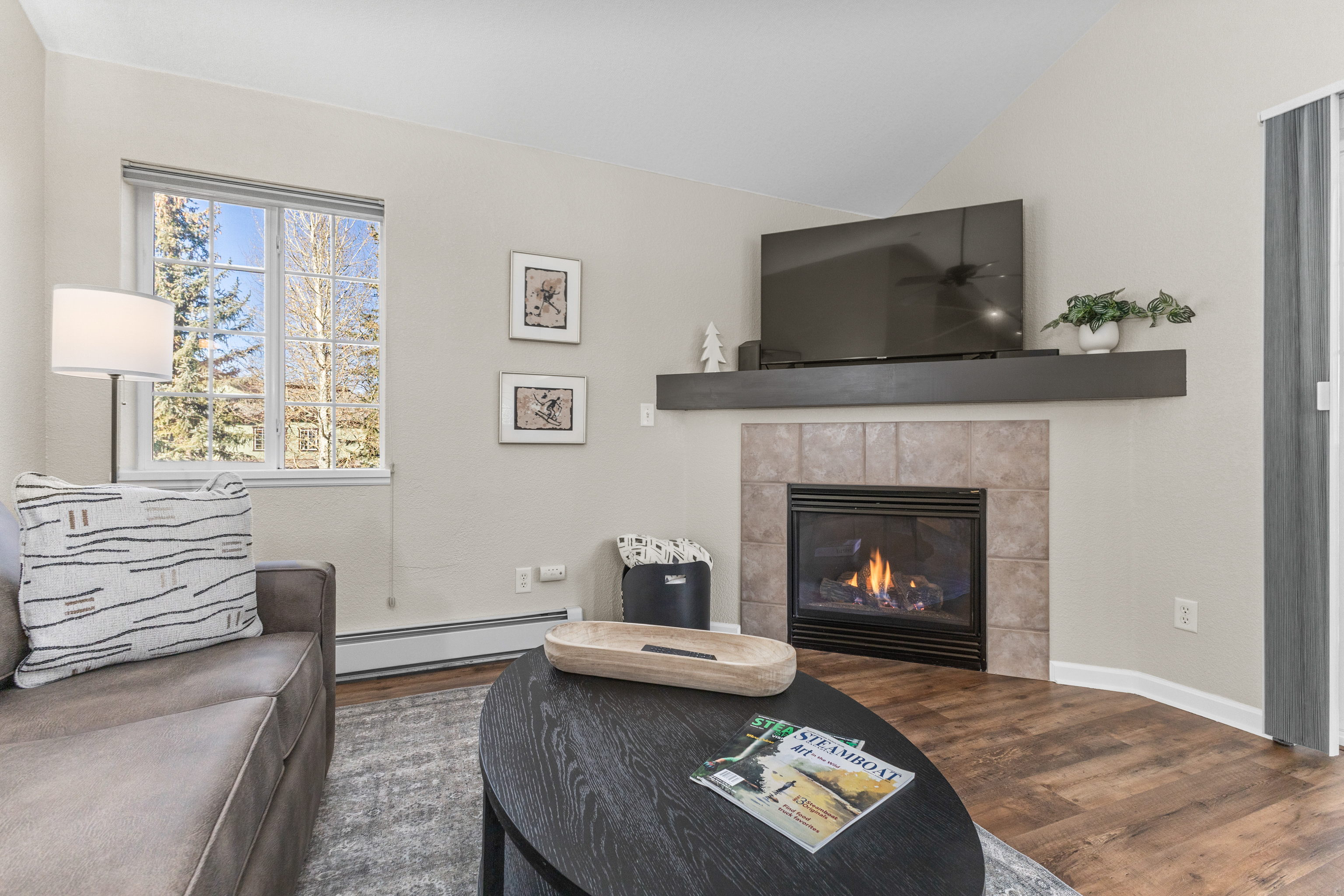 Spacious Living Room | Fireplace