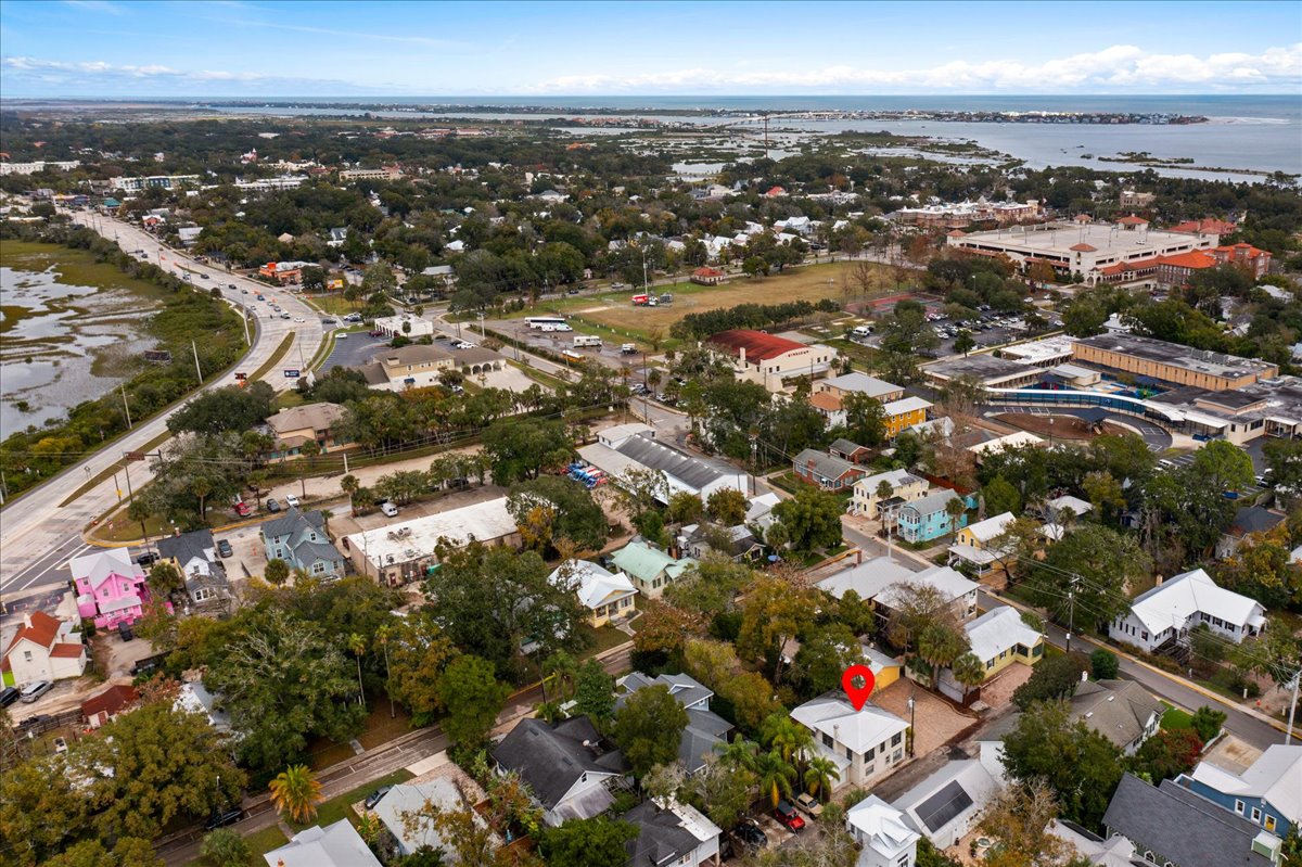 easy to walk anywhere to the ancient city