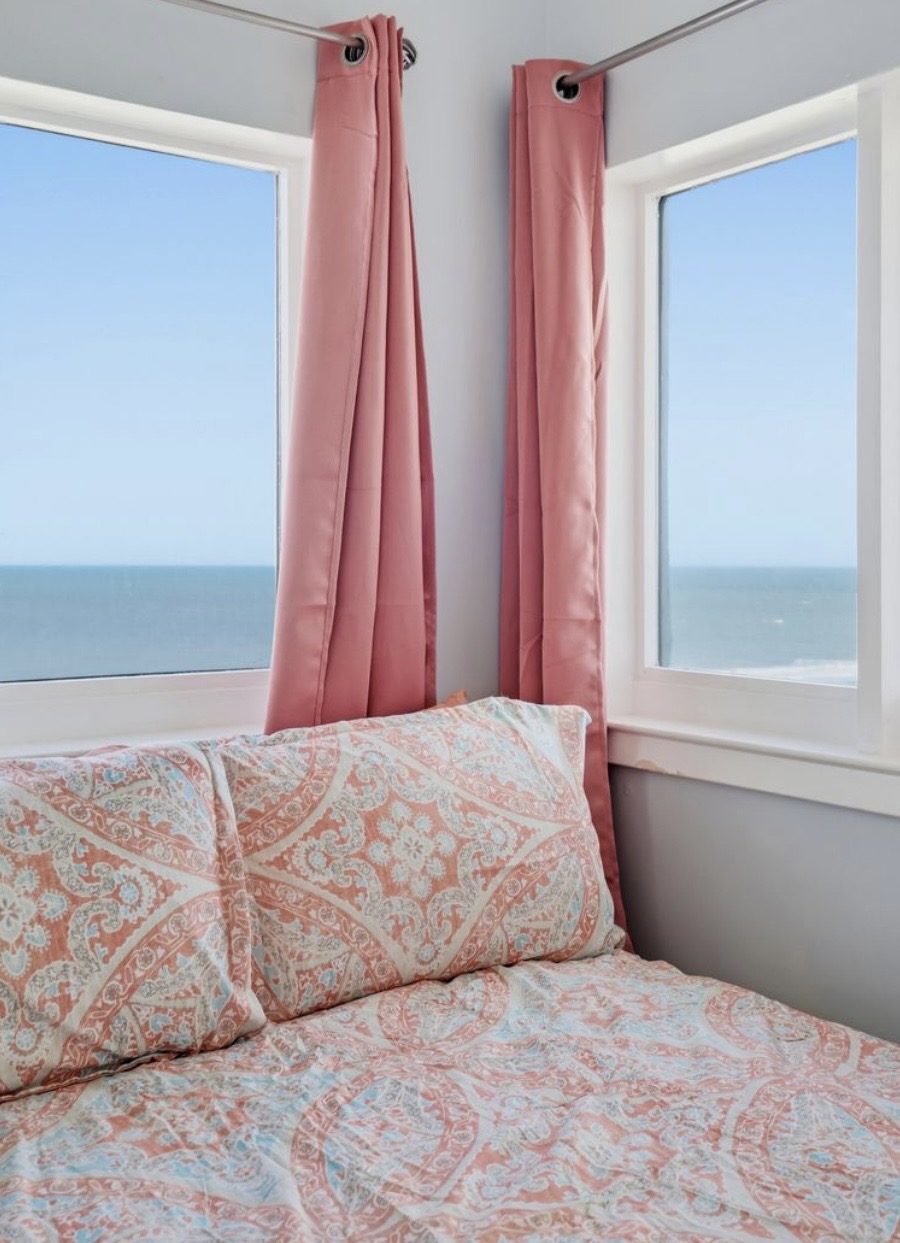 A quiet corner styled for connection — soft lighting, calming textures, and oceanfront views set the mood for slow evenings and easy conversation. Simple, intimate, and elevated. ⭐