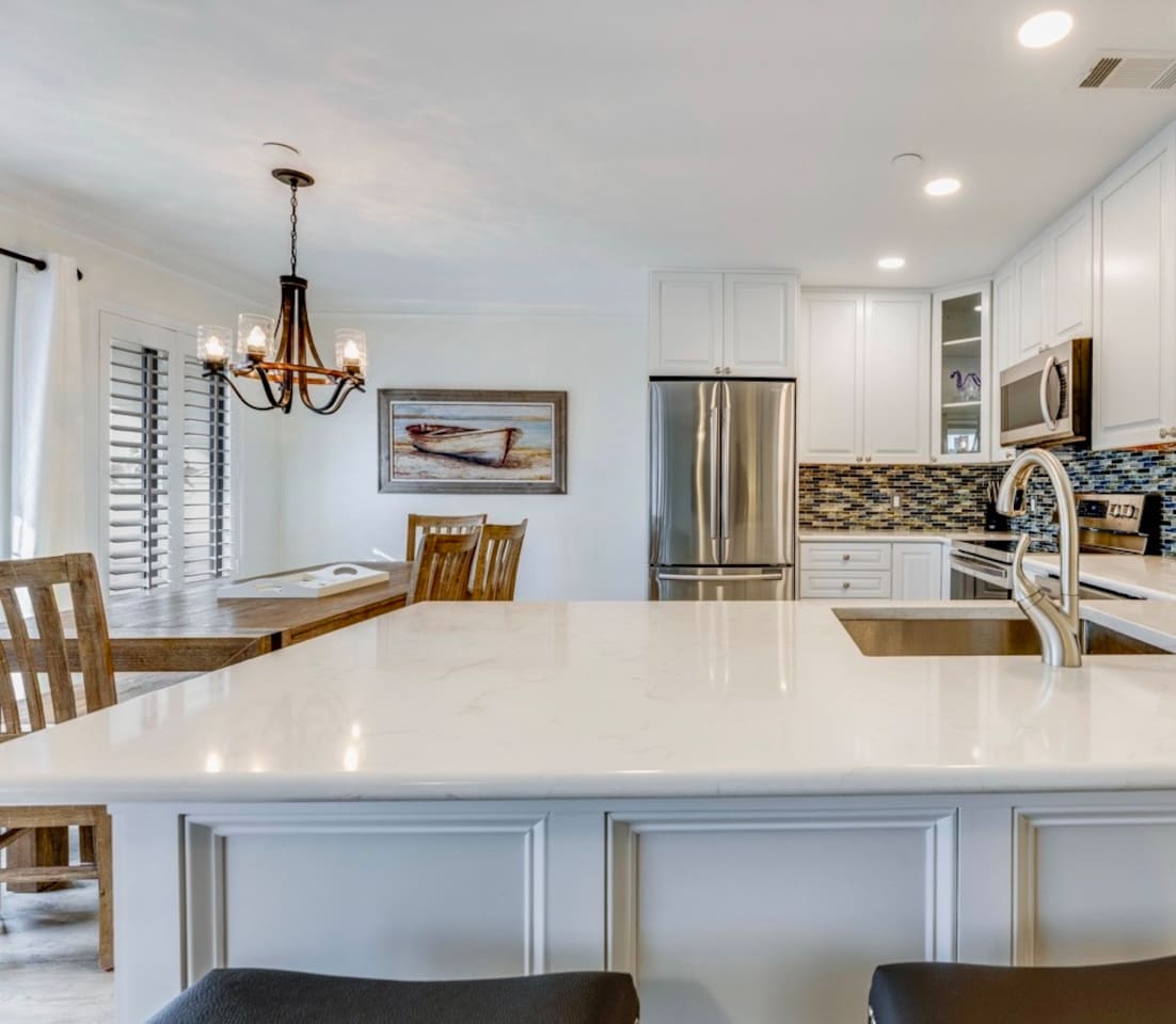 Kitchen island with bar seating