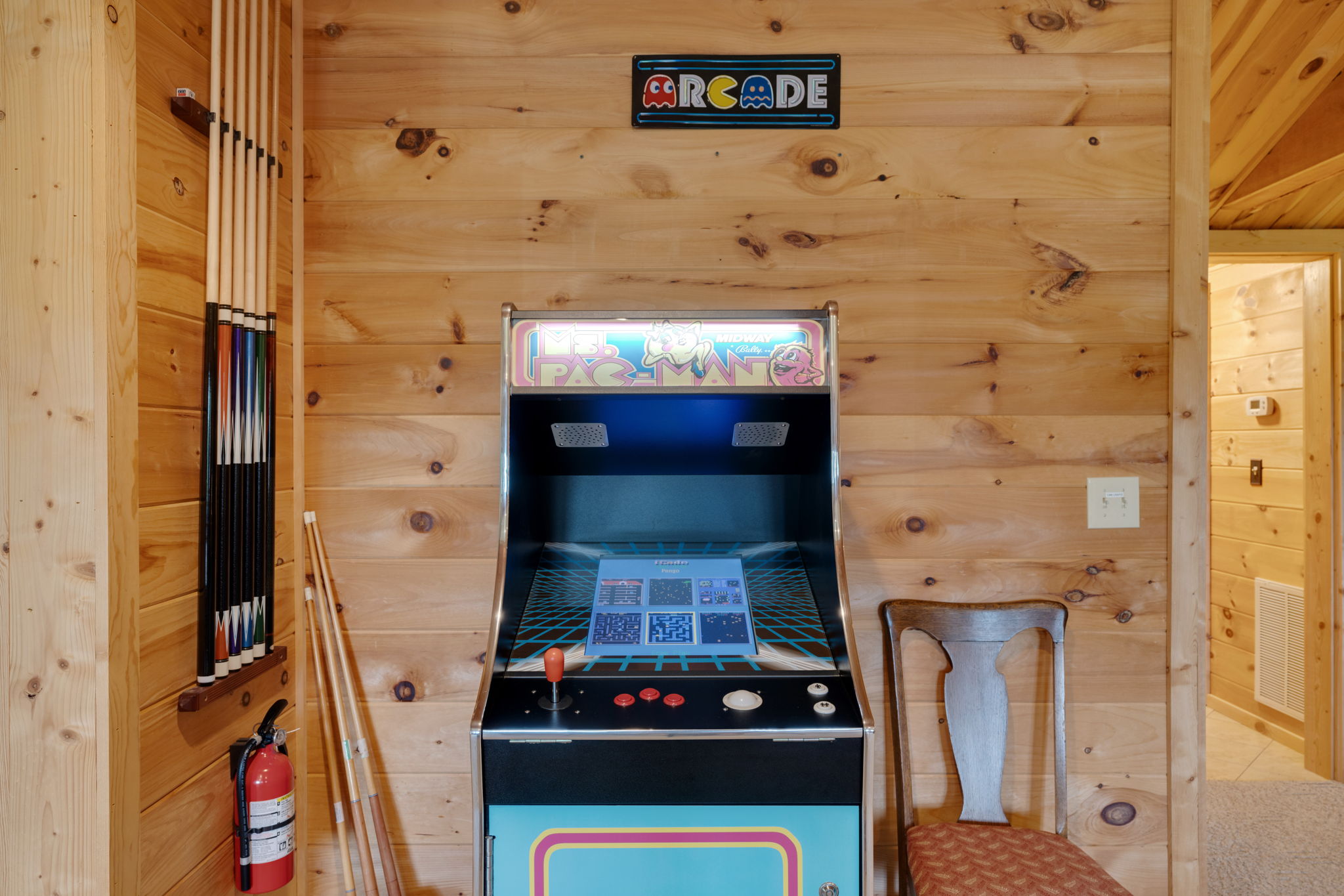 Classic arcade game with 60 plus classics.