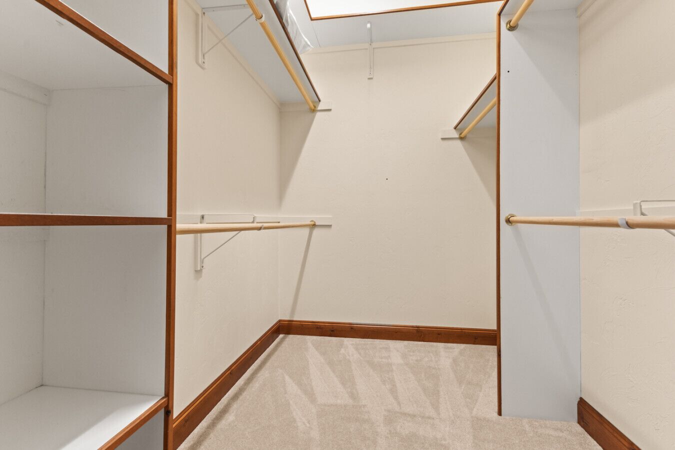 Walk in Closet