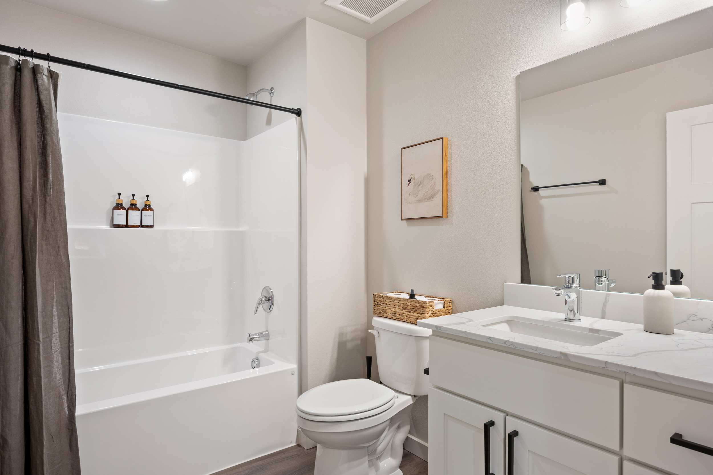 Guest bath - Shampoo | Conditioner | Bodywash