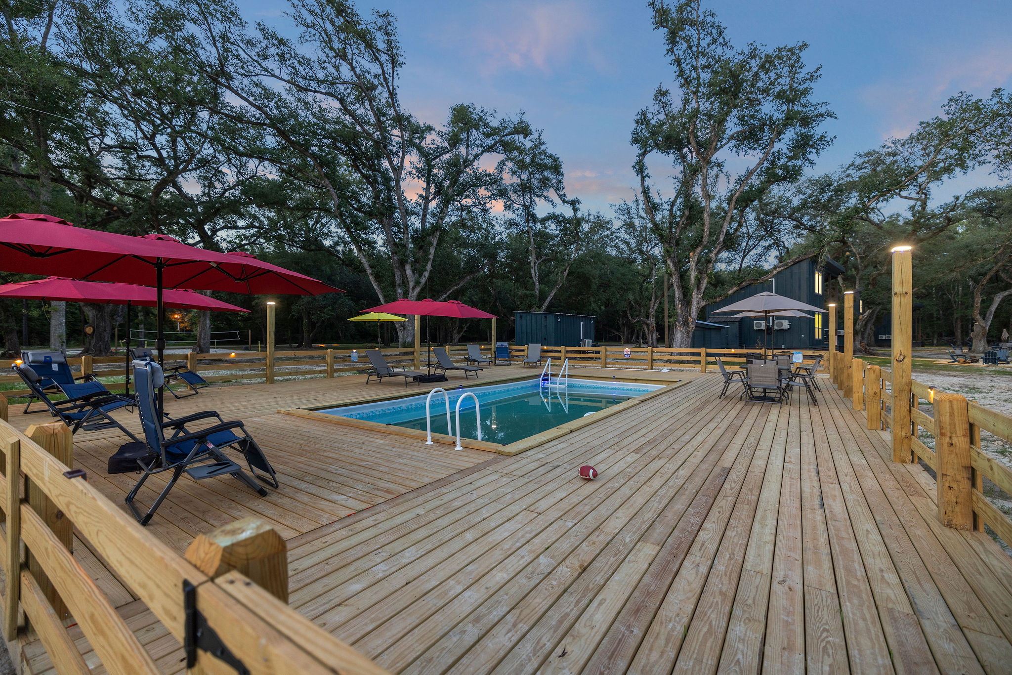 Pool with Shared Large Deck over looking 6 acre Lake