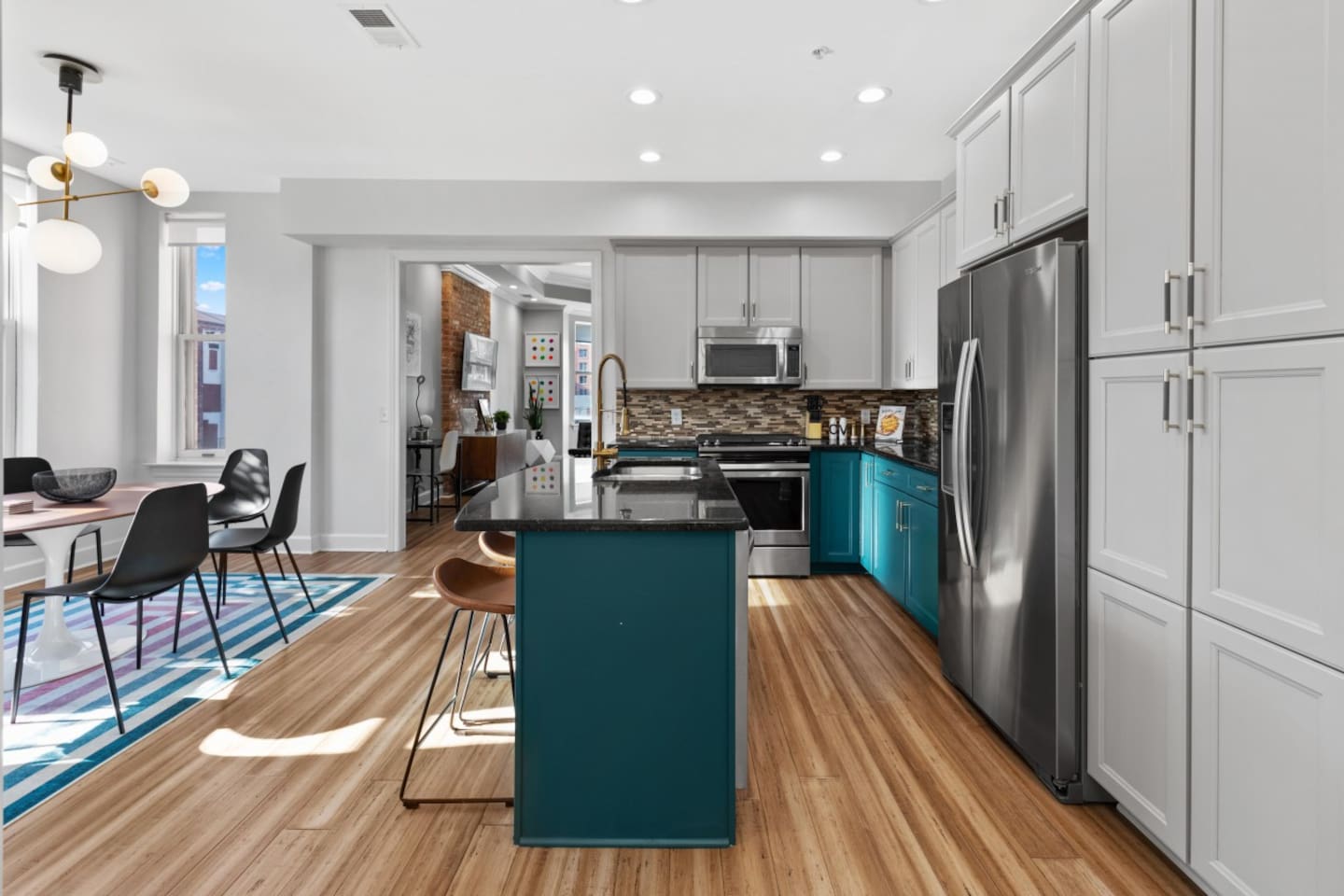 "The kitchen is well-stocked and has wonderful appliances. We cooked all our meals there. We couldn’t have been happier." - Kathleen, 5 Star Review