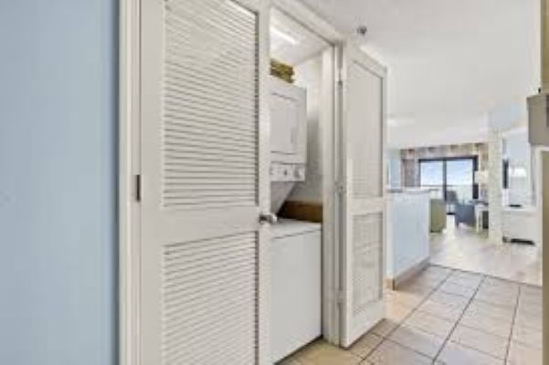 Washer and Dryer in Unit